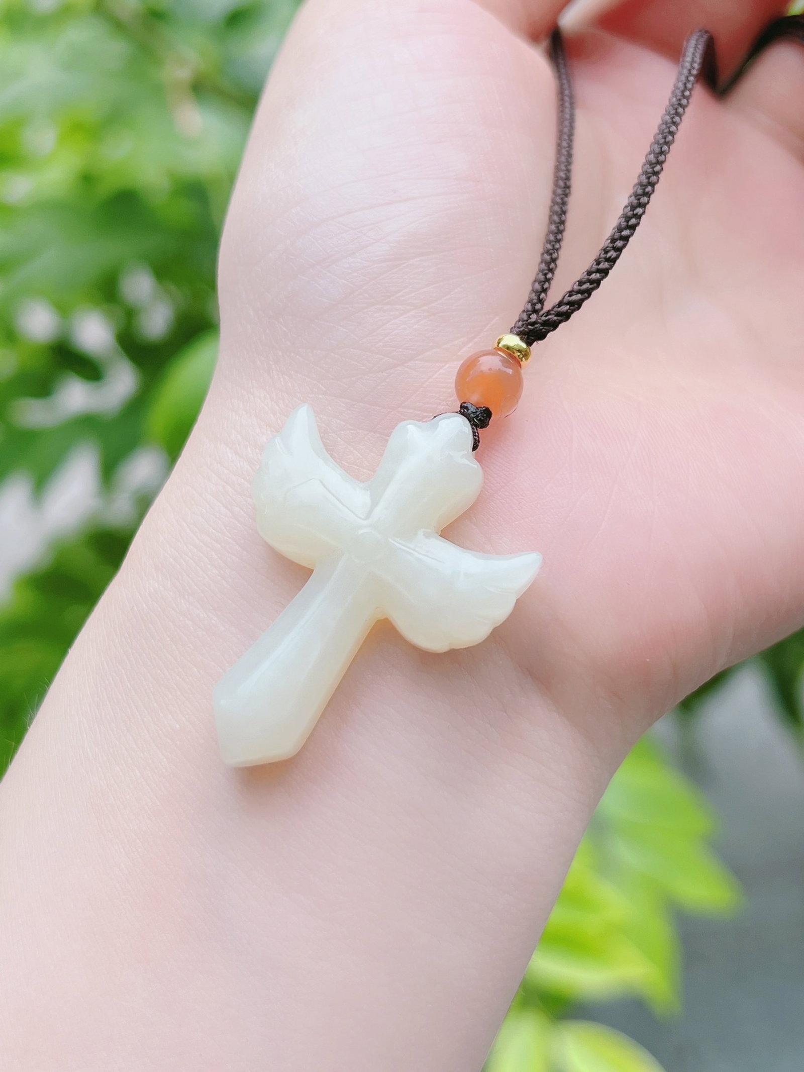 An Exquisite White Jade Pendant - 2