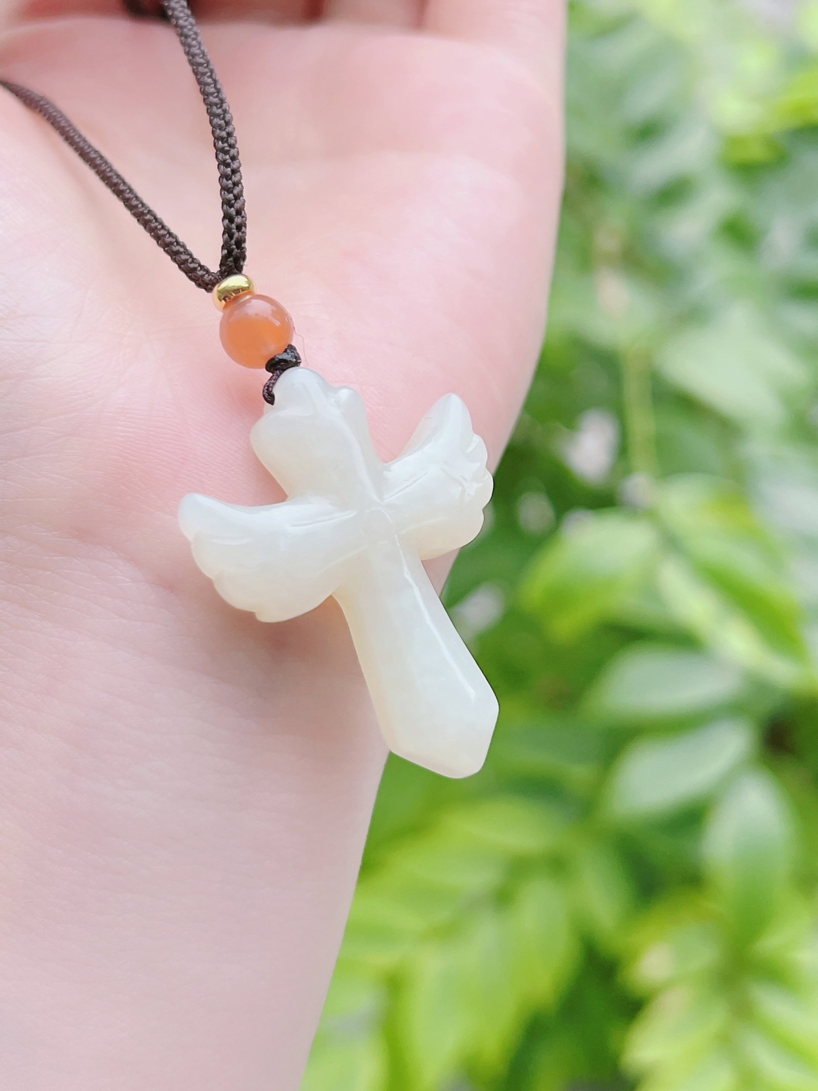An Exquisite White Jade Pendant - 3