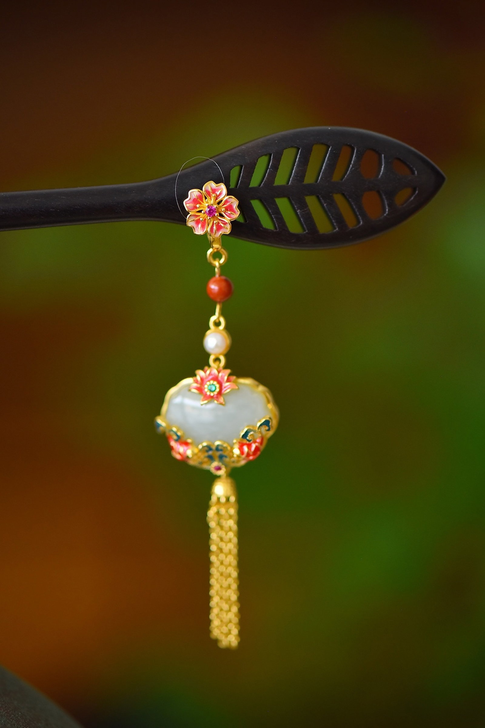 An Exquisite Sterling Silver-Gold Plated Inlaid White Jade Enamel Ebony Hairpin - 4