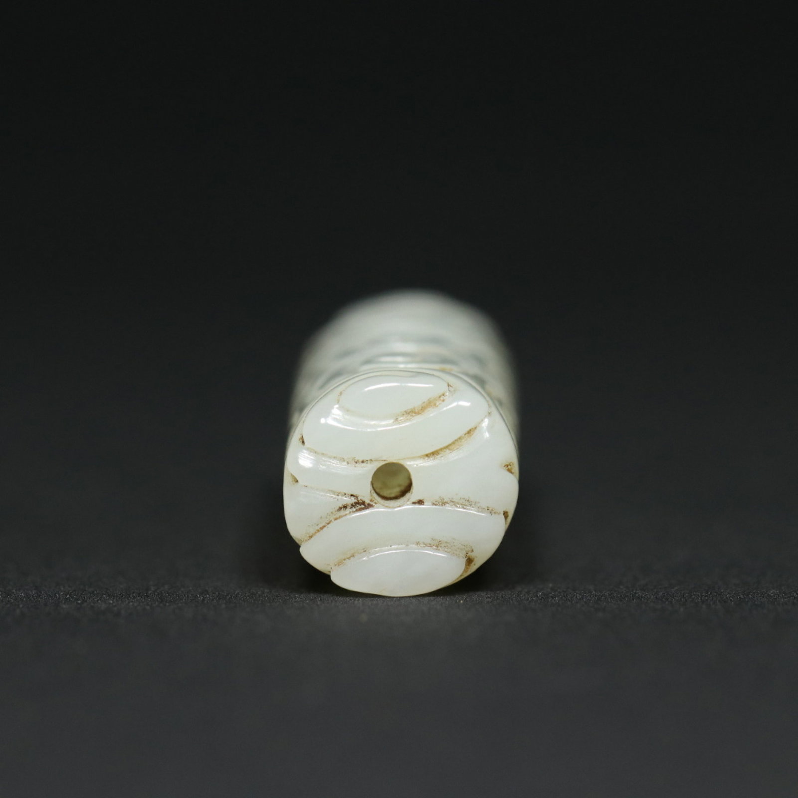 An Exquisite White Jade Auspicious Cloud Pattern Pendant - 5