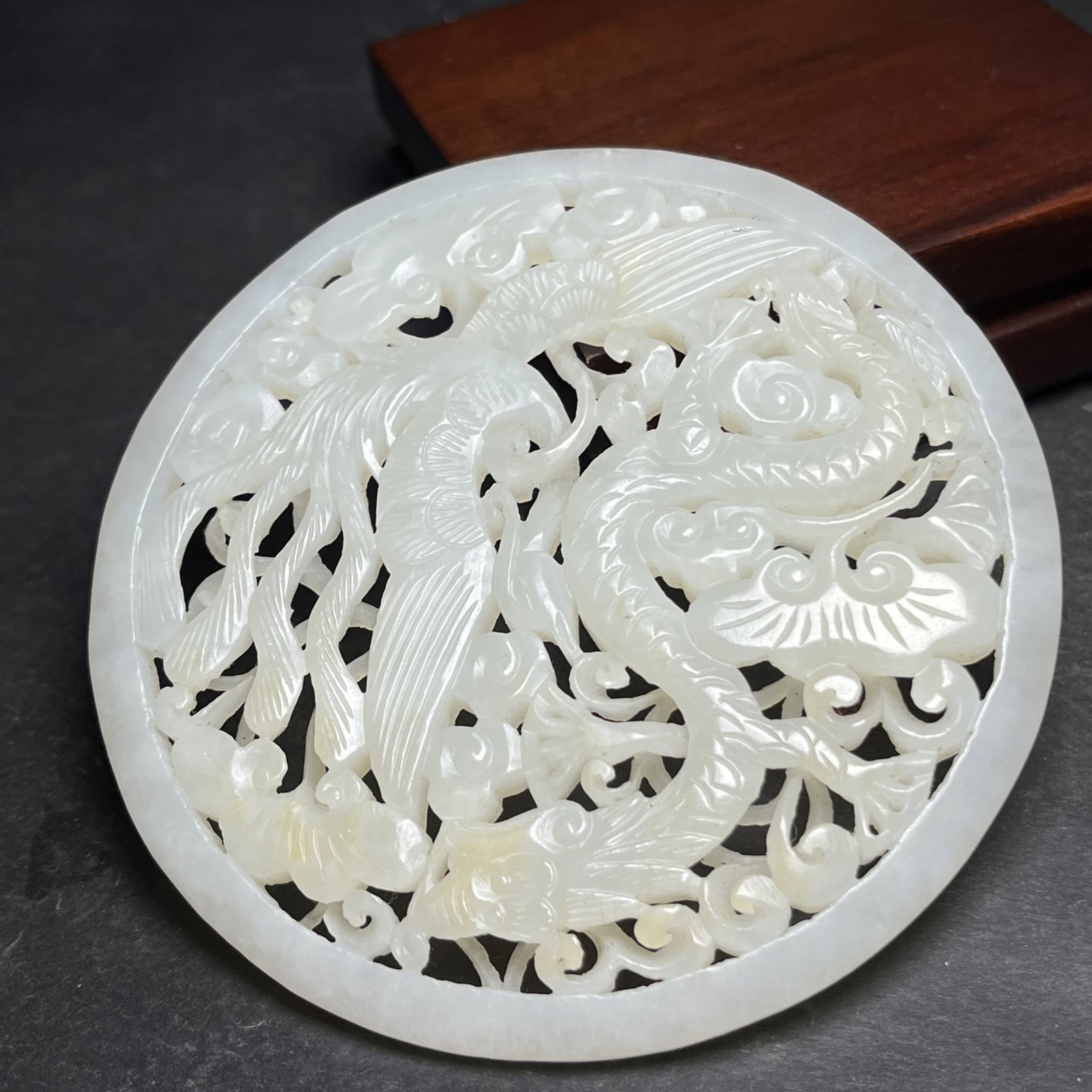 An Exquisite White Jade Auspicious Cloud,Dragon and Phoenix Pattern Pendant - 3