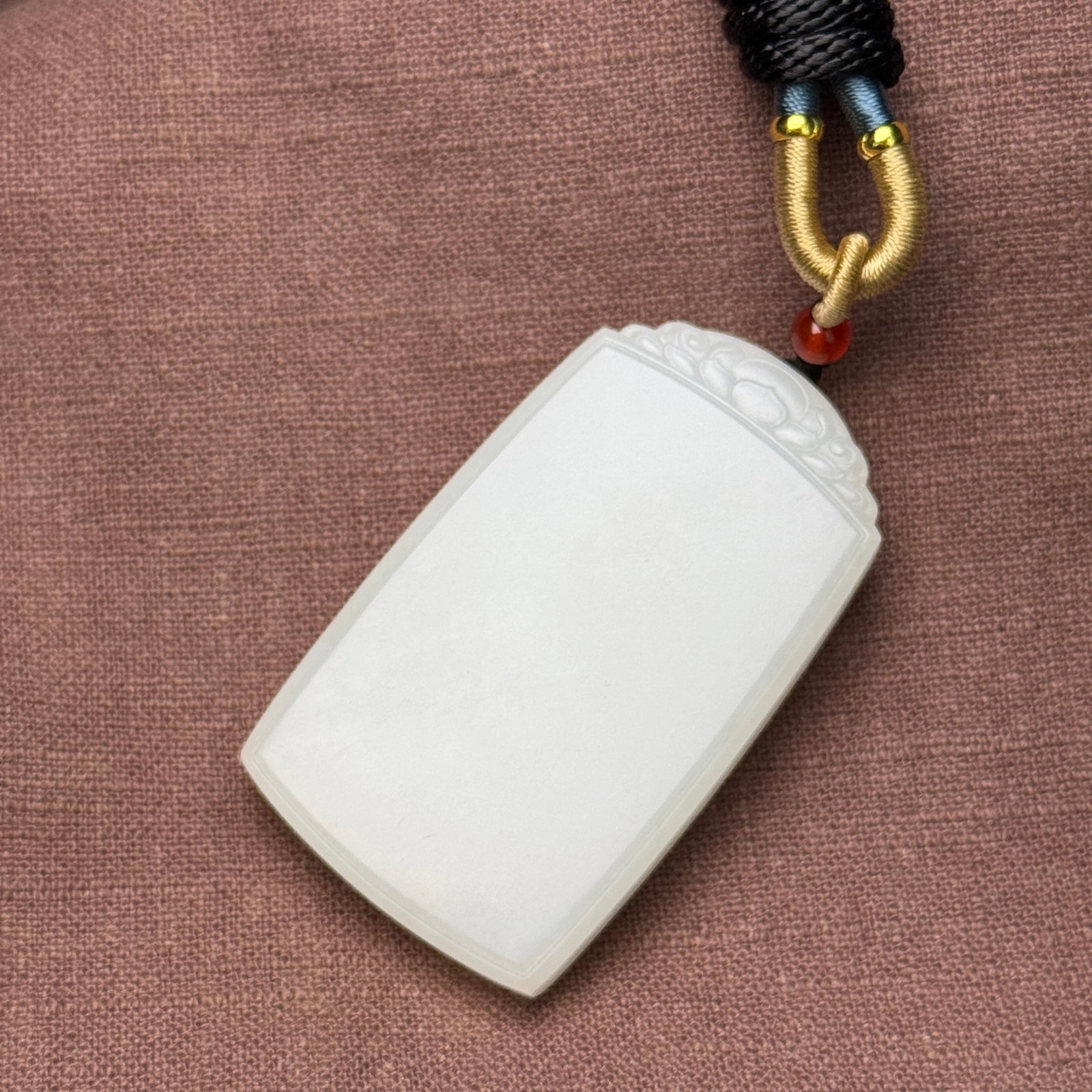 An Exquisite White Jade Pendant - 2