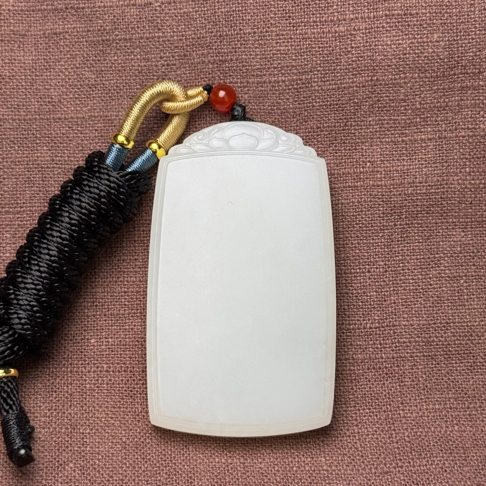 An Exquisite White Jade Pendant - 3