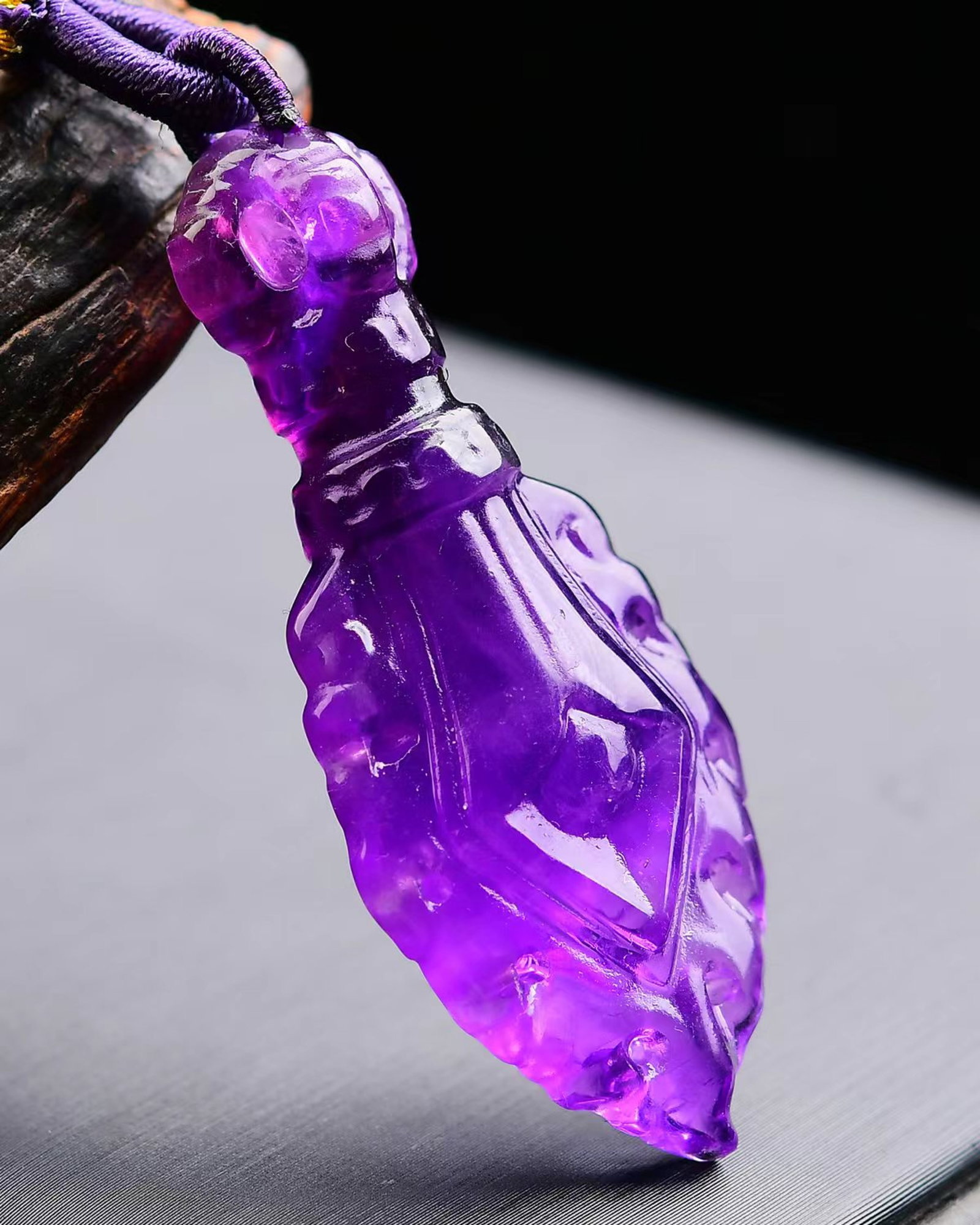 An Exquisite Crystal Vajry Pestle Pendant - 3