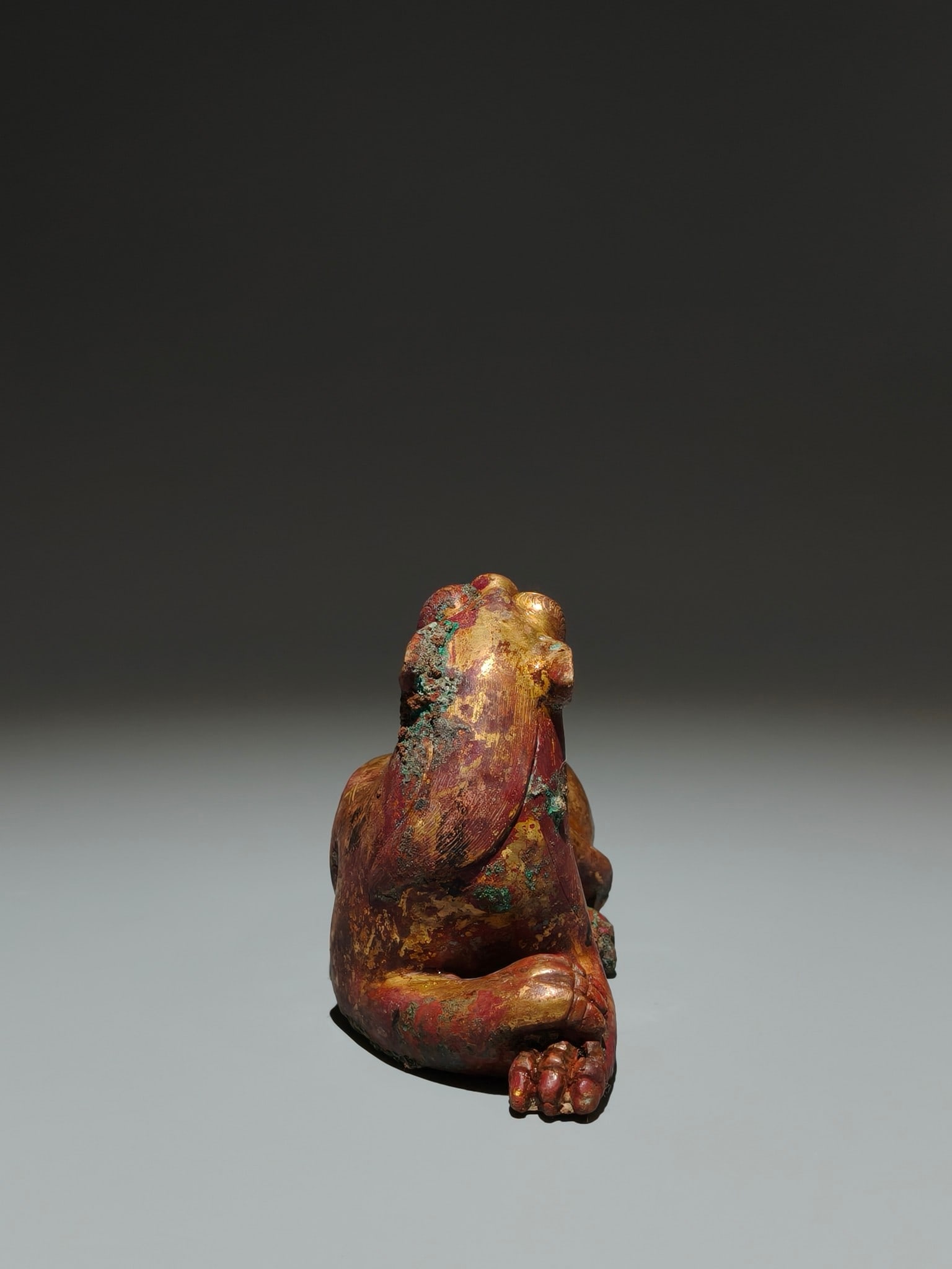 An Exquisite Gilt Bronze Auspicious Beast Ornament - 7