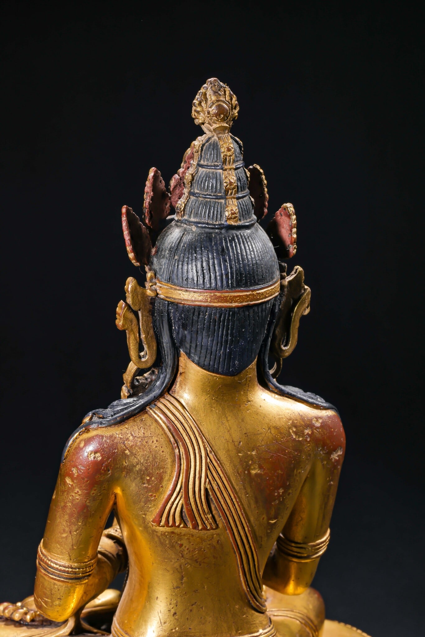A Solemn Gilt Bronze Statue of Mah¨¡vairocana - 12