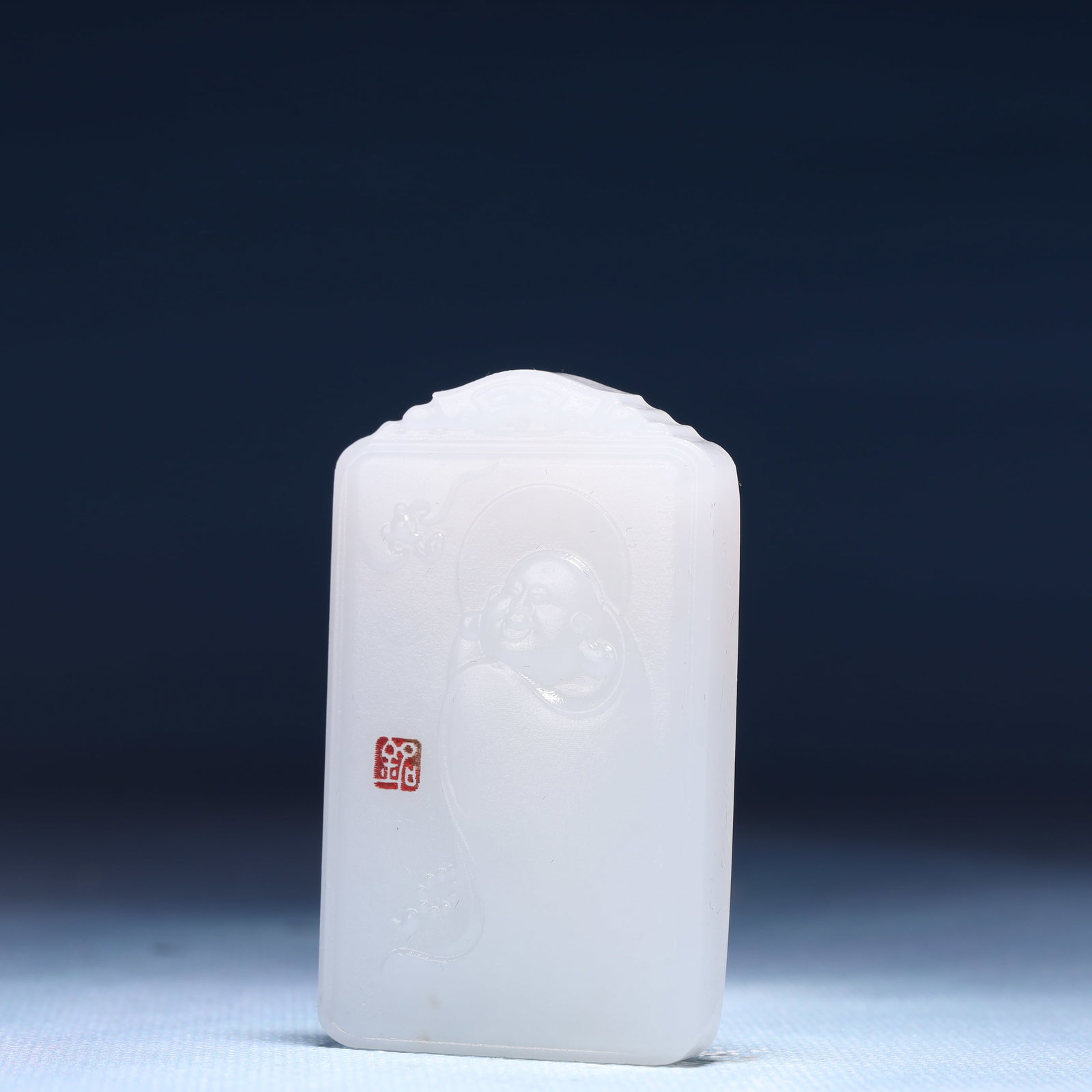 An Exquisite White Jade Statue of Maitreya Buddha Pendant - 2