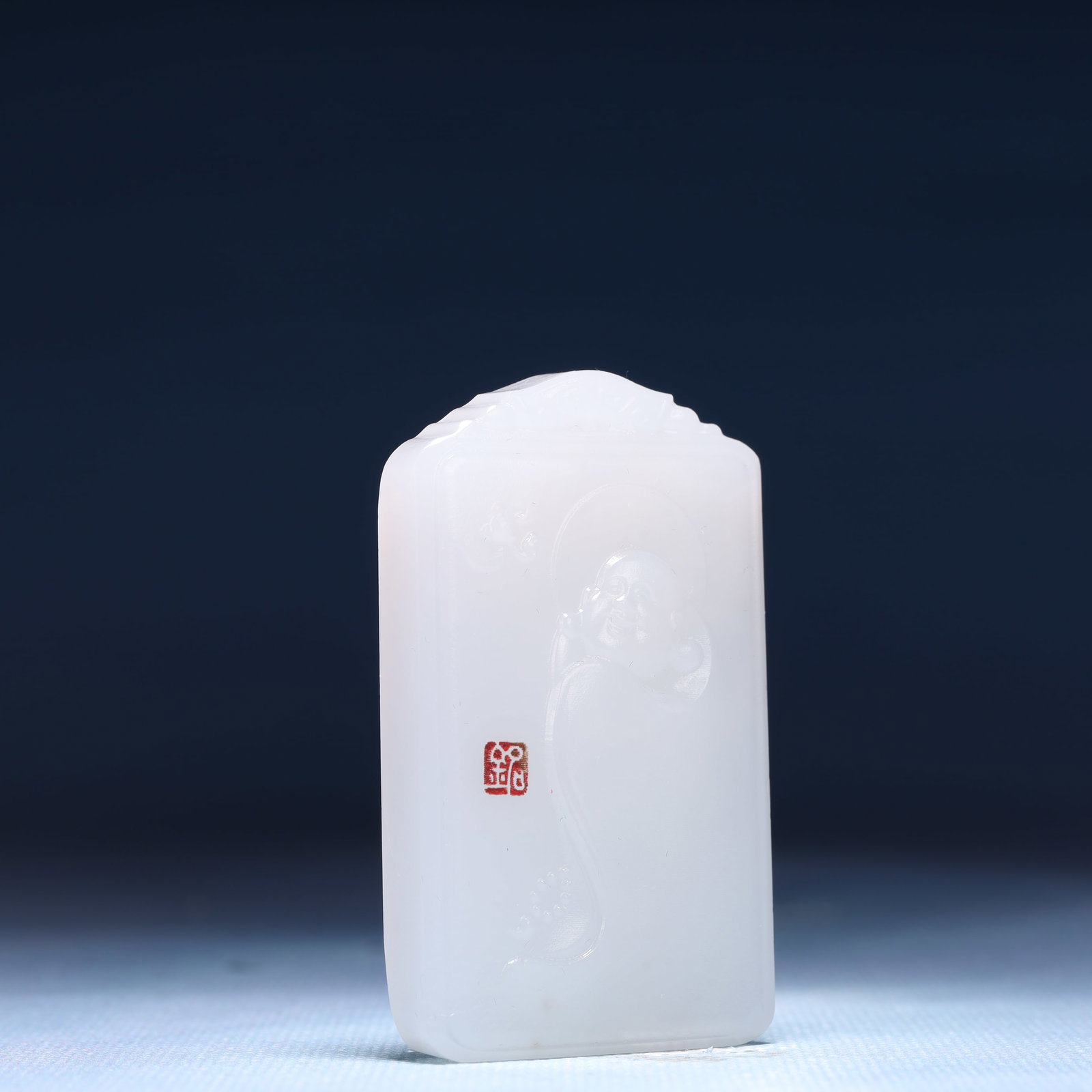 An Exquisite White Jade Statue of Maitreya Buddha Pendant - 3