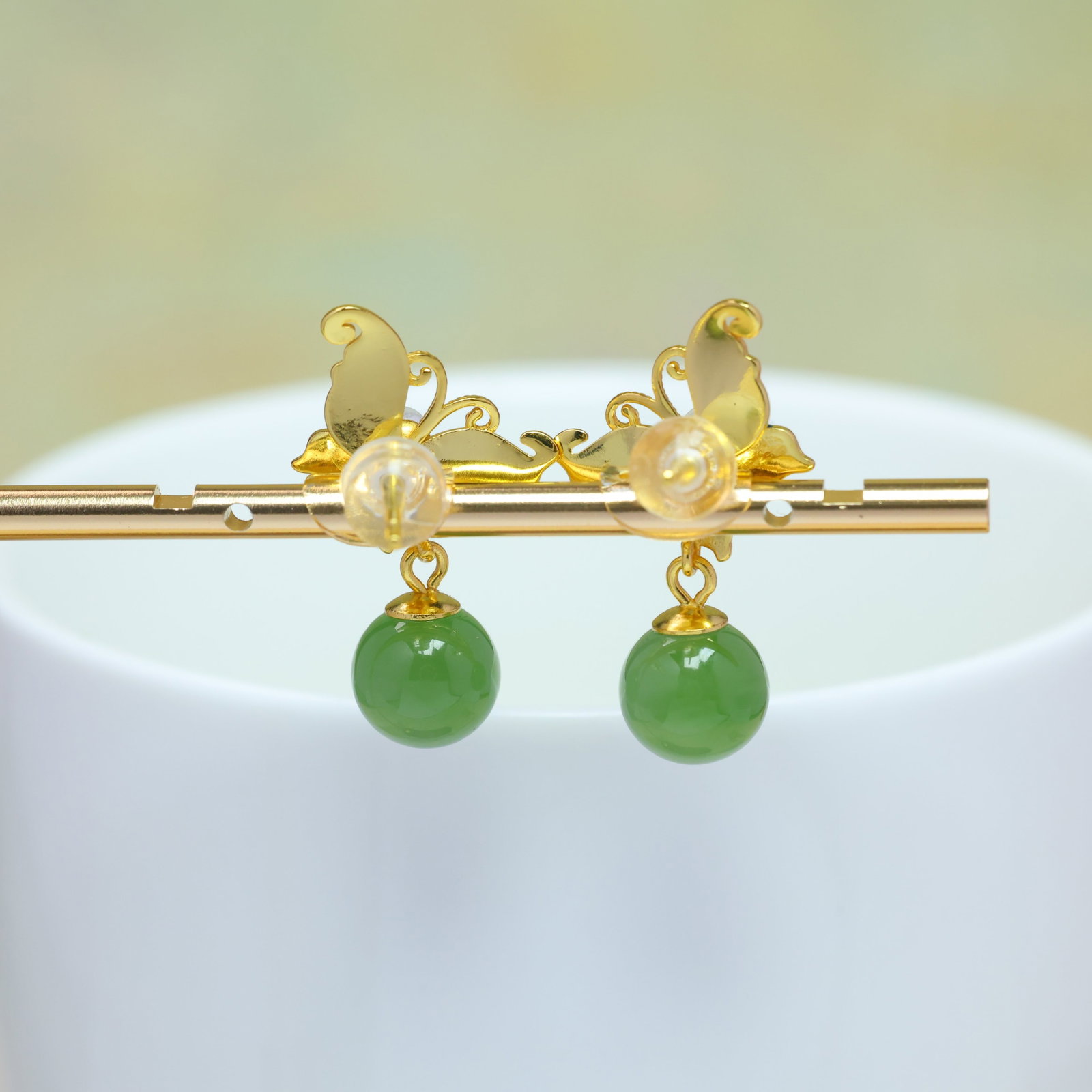 A Pair of Exquisite Sterling Silver-Gold Plated Inlaid Jasper Enamel Earrings,Inlaid Pearls - 4
