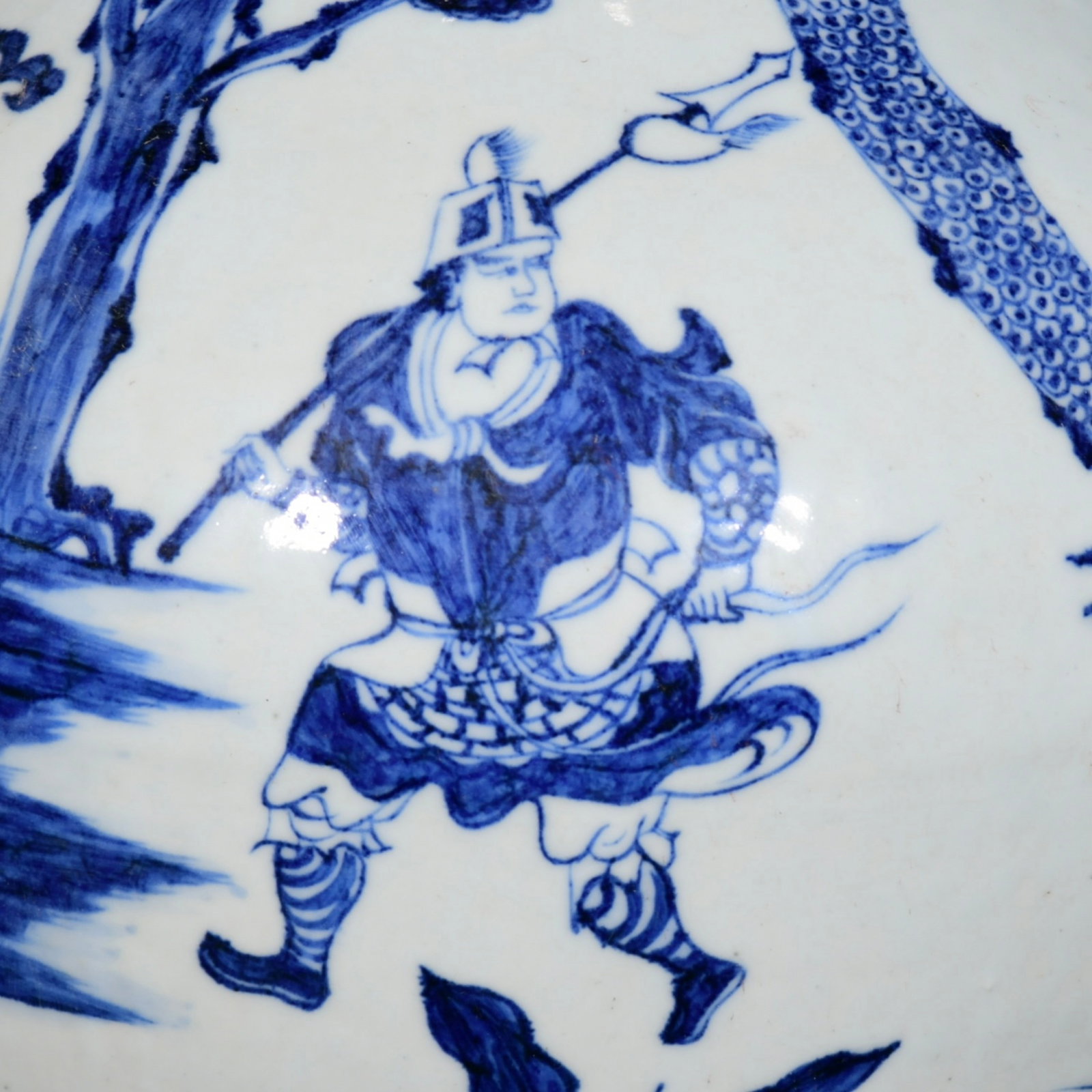 A Huge Blue and White Character and Story Pattern Gourd Vase - 8