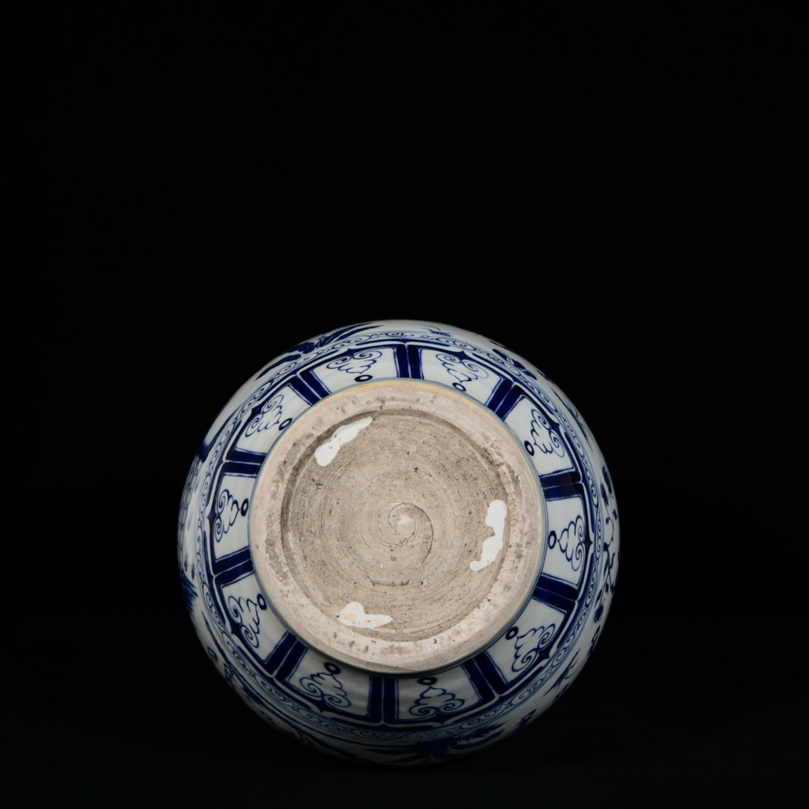 A Huge Blue and White Character and Story Pattern Gourd Vase - 9