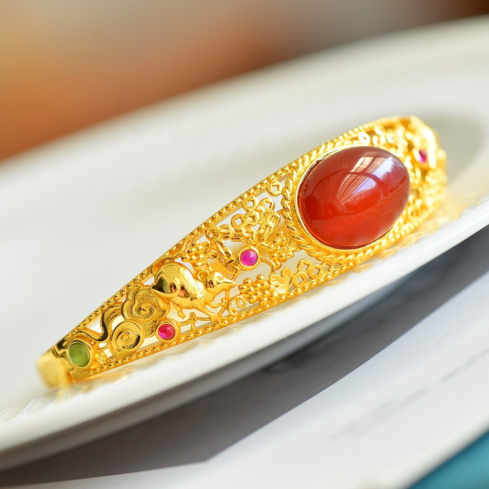 An Exquisite Sterling Silver-Gold Plated Inlaid Agate Bracelets - 3