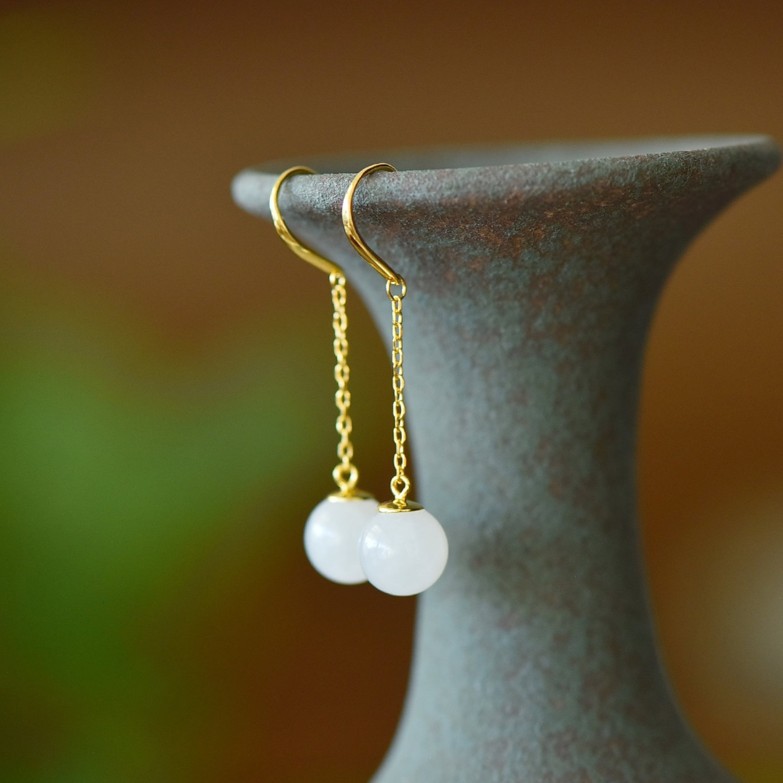 A Pair of Exquisite Sterling Silver-Gold Plated Inlaid White Jade Earrings - 2
