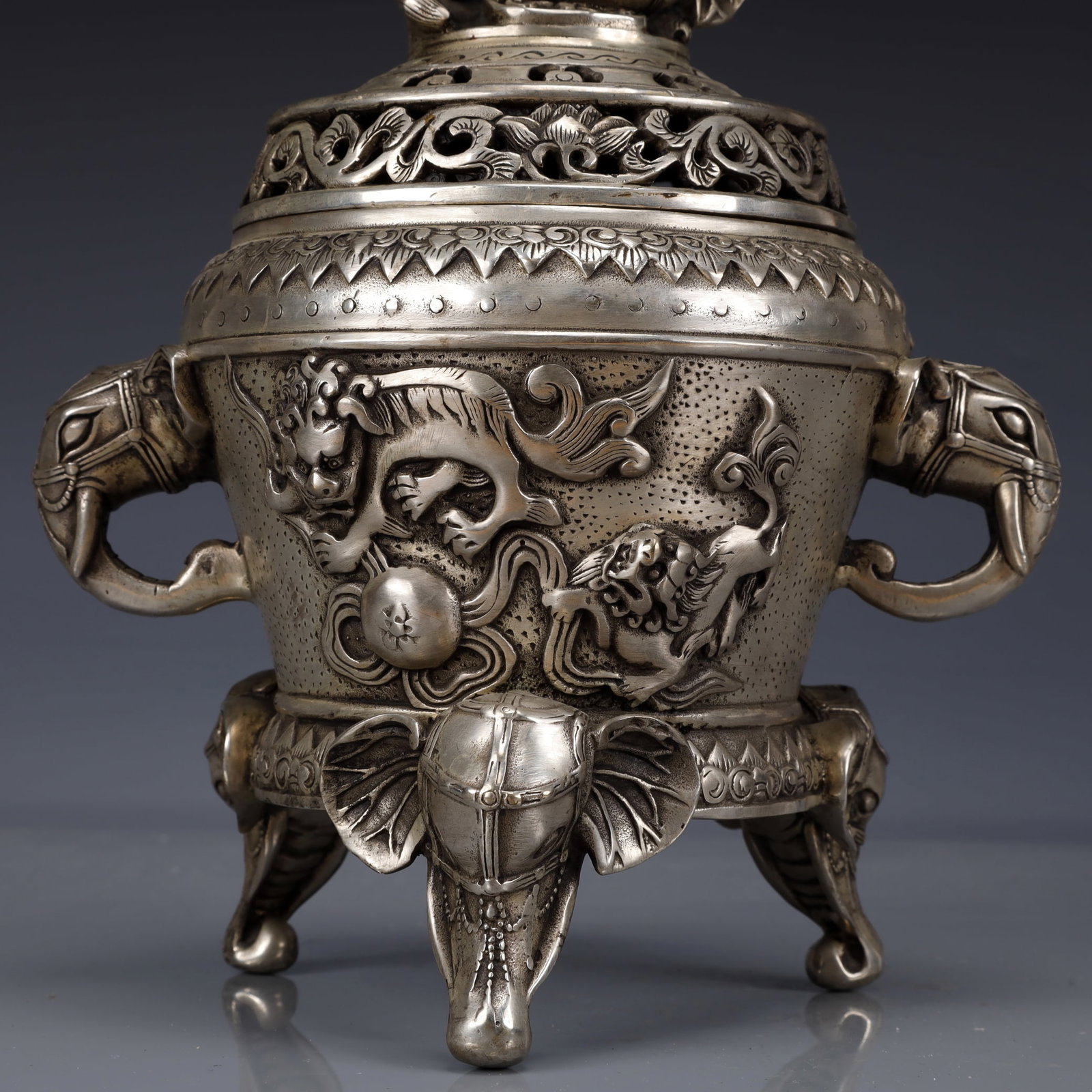 An Exquisite Silver-Plated Bronze Auspicious Beast Pattern Double-Ears and Tripod Censer - 3