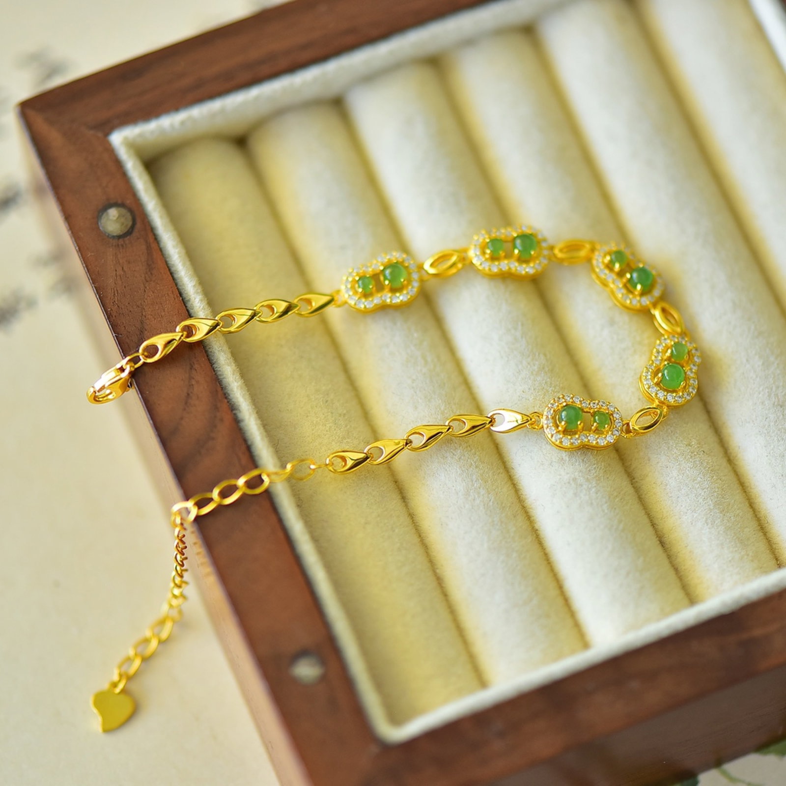 An Exquisite Sterling Silver-Gold Plated Inlaid Jasper Gourd Bracelets,Inlaid Diamond - 3