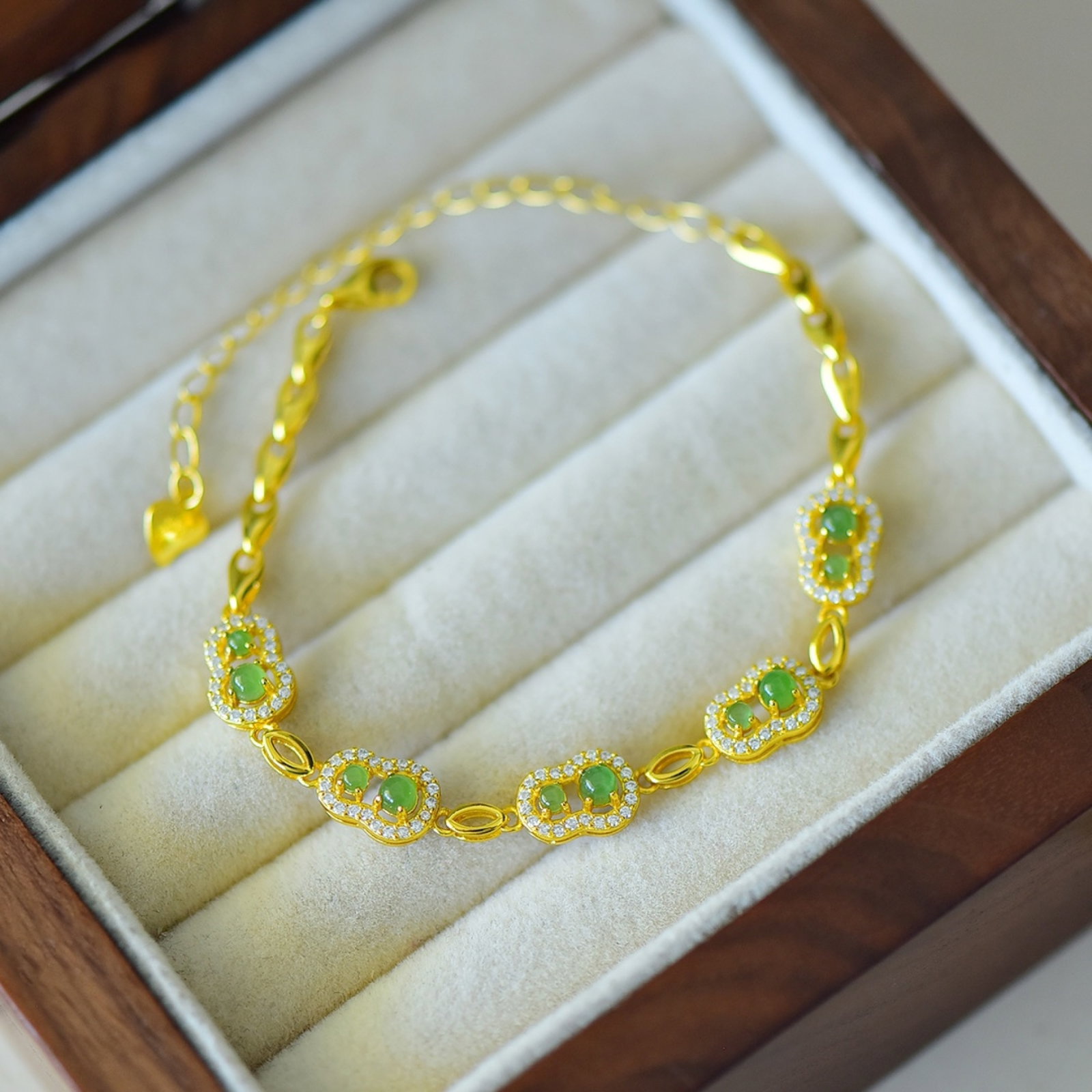 An Exquisite Sterling Silver-Gold Plated Inlaid Jasper Gourd Bracelets,Inlaid Diamond - 4