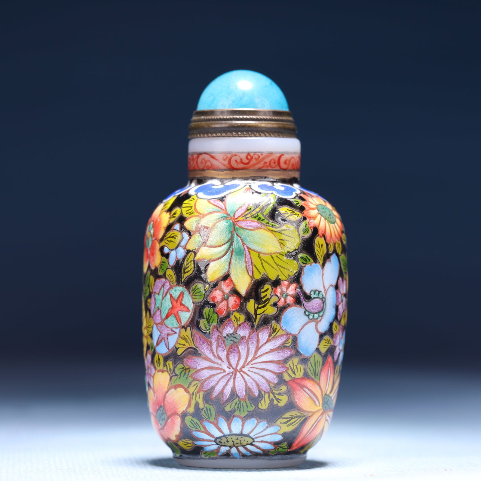 An Exquisite Glass Flower Pattern Snuff Bottle - 2