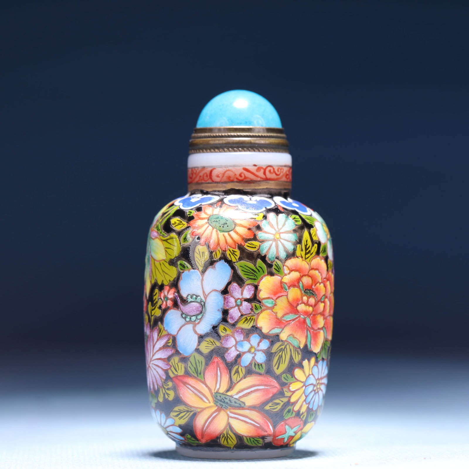 An Exquisite Glass Flower Pattern Snuff Bottle - 3
