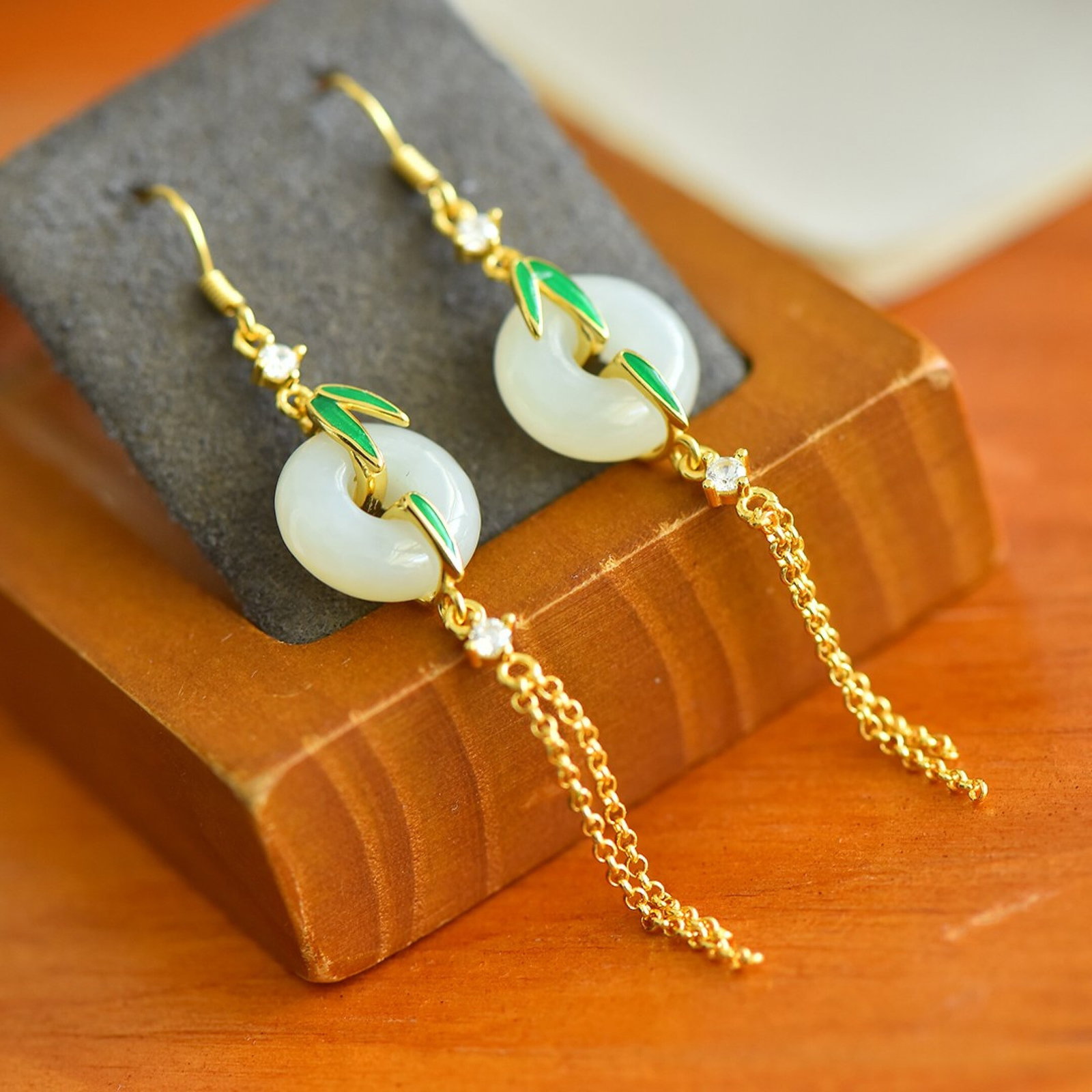 A Pair of Exquisite Sterling Silver-Gold Plated Inlaid White Jade Enamel Earrings - 4