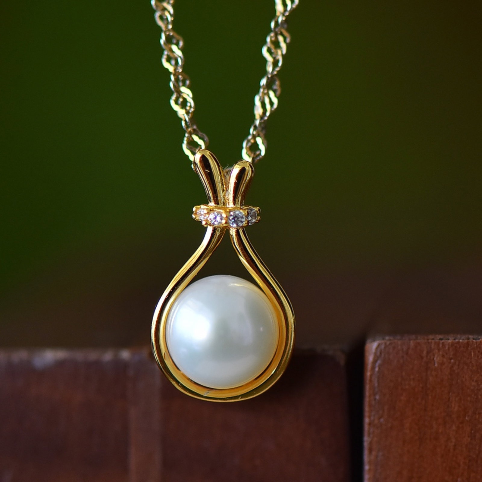 An Exquisite Sterling Silver-Gold Plated Inlaid White Jade Pendant - 3