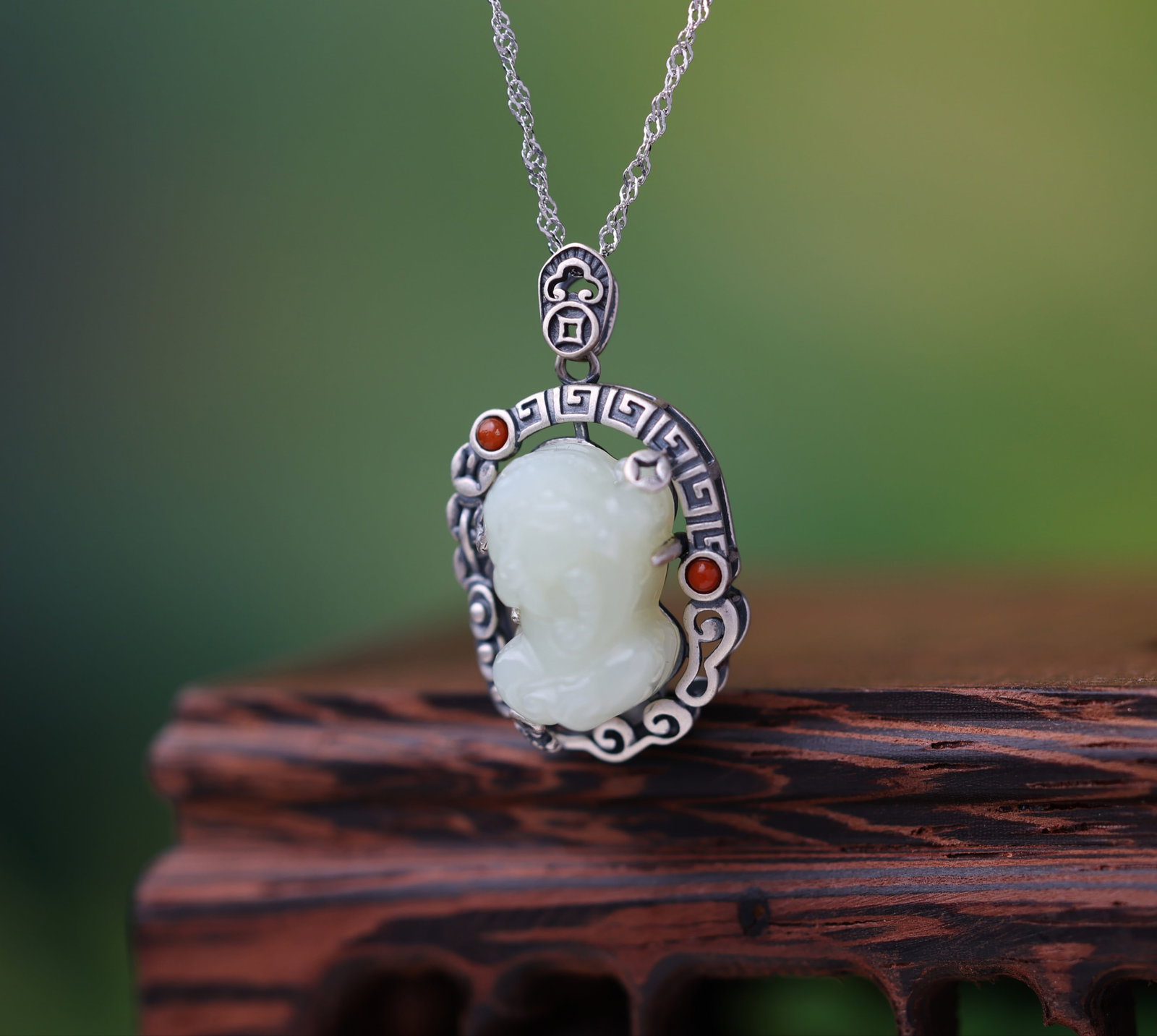 An Exquisite Sterling Silver Inlaid White Jade Pendant - 4