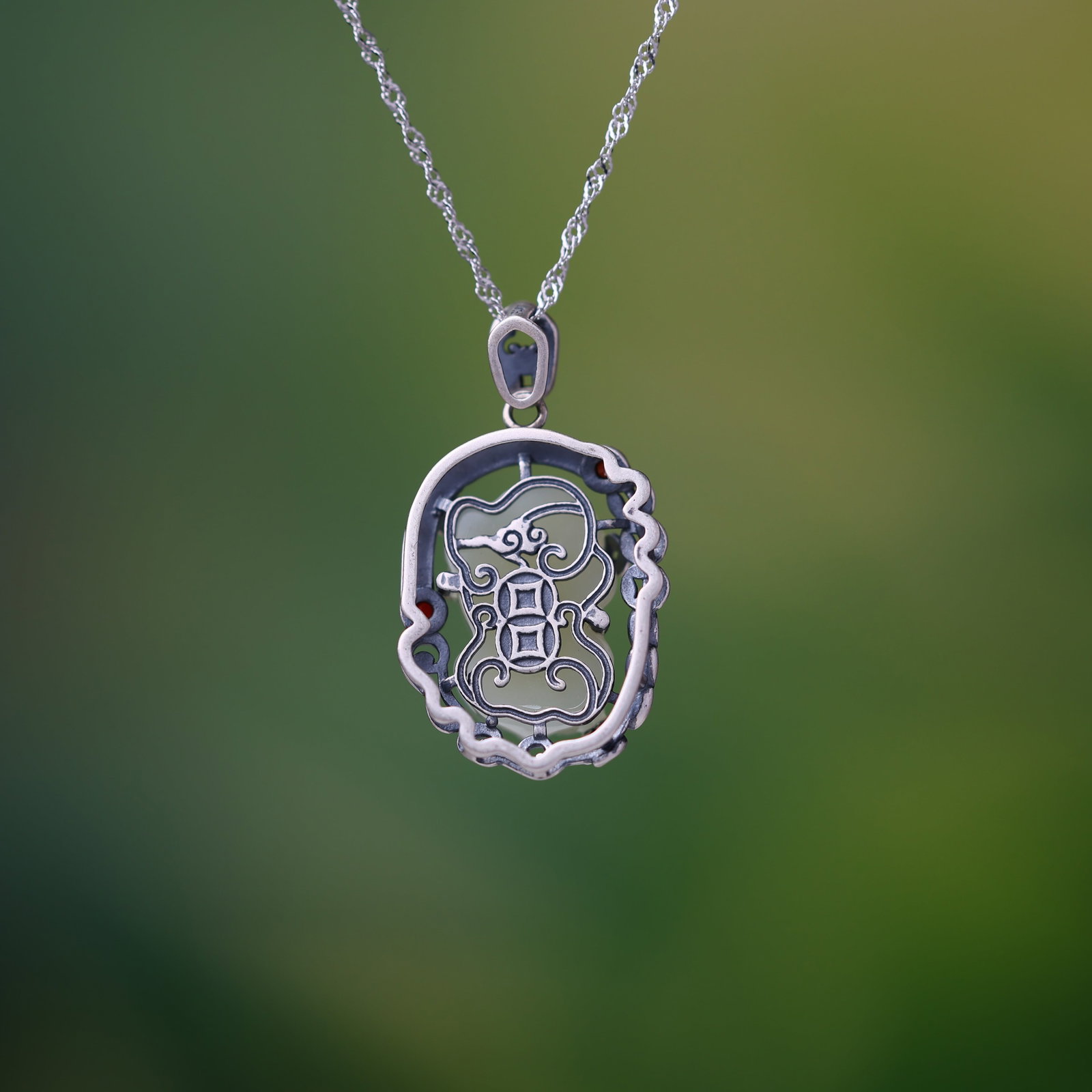 An Exquisite Sterling Silver Inlaid White Jade Pendant - 6