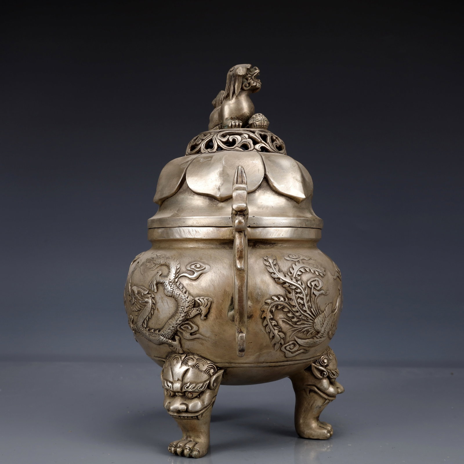 An Exquisite Silver-Plated Bronze Dragon and Phoenix Pattern Dragon-Ears Tripod Censer - 10