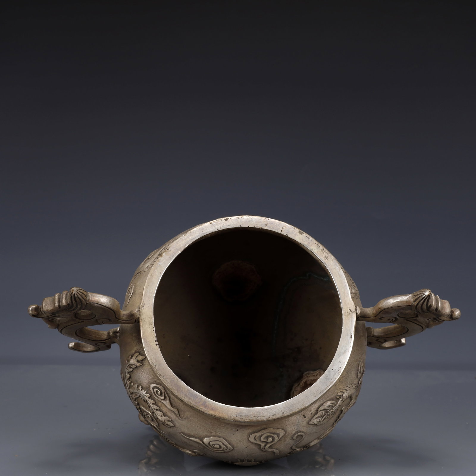 An Exquisite Silver-Plated Bronze Dragon and Phoenix Pattern Dragon-Ears Tripod Censer - 12