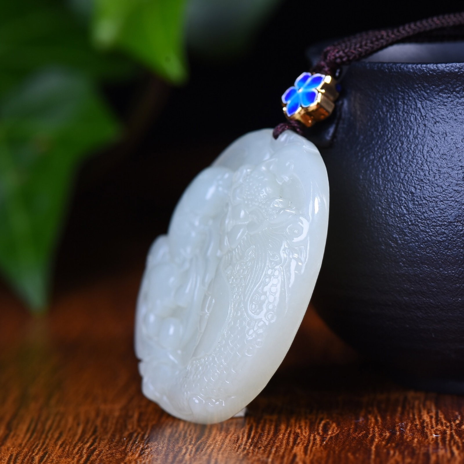 An Exquisite White Jade Fish and Dragon Pattern Pendant - 3