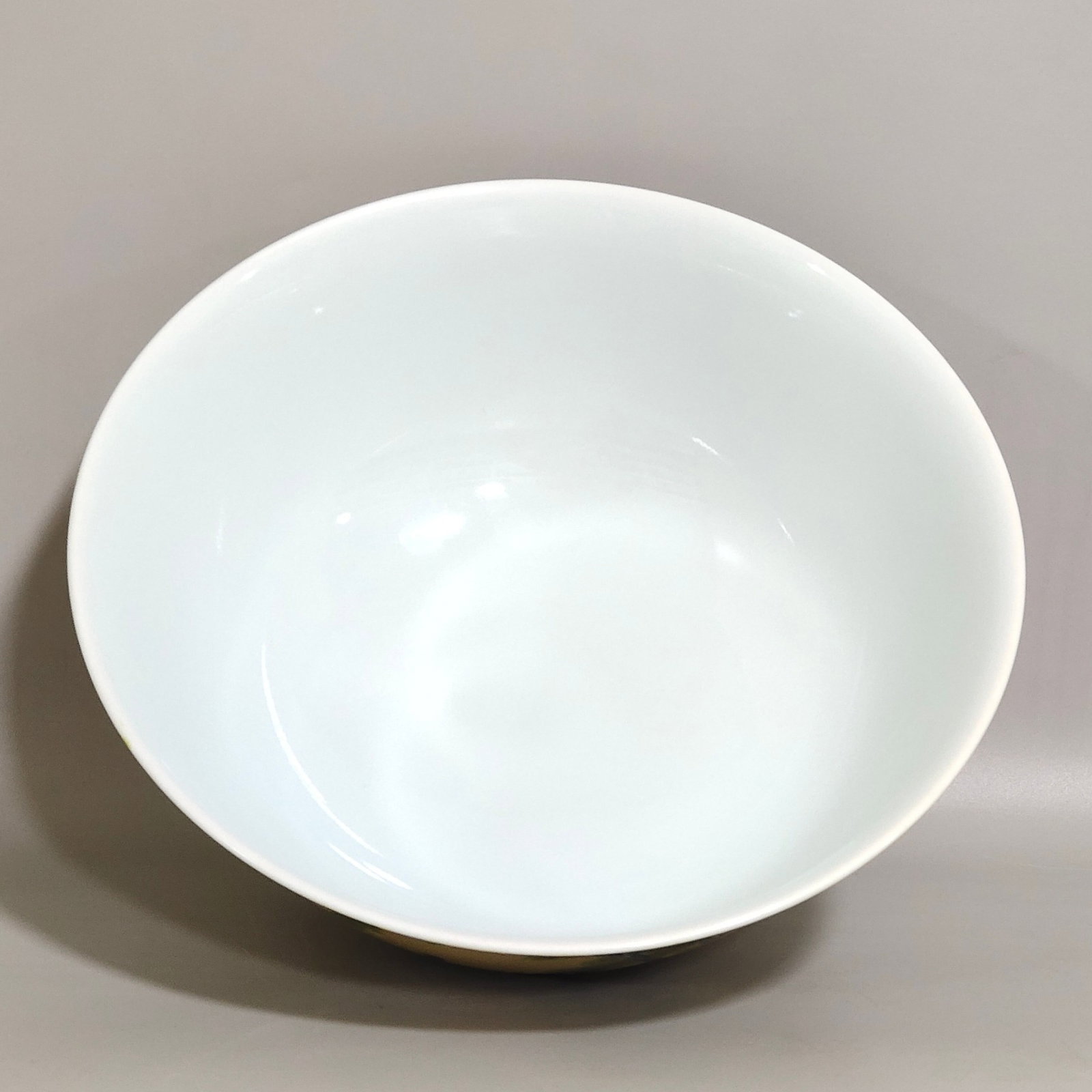 A Pair of Exquisite Famille-Rose Yellow Ground Flower and Bird Pattern Bowls,With Poem - 2