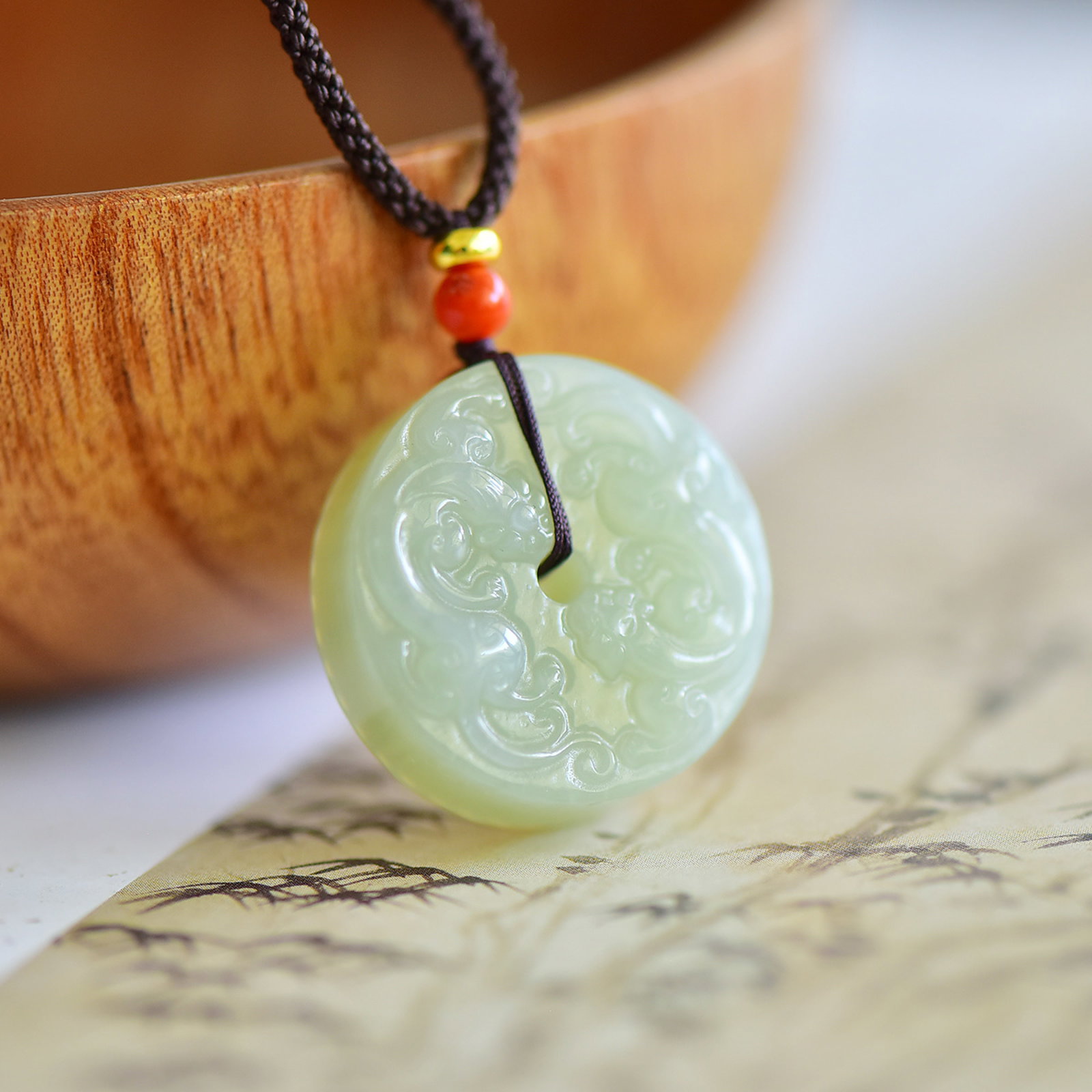 An Exquisite Greenish Jade Dragon Pattern Pendant - 4
