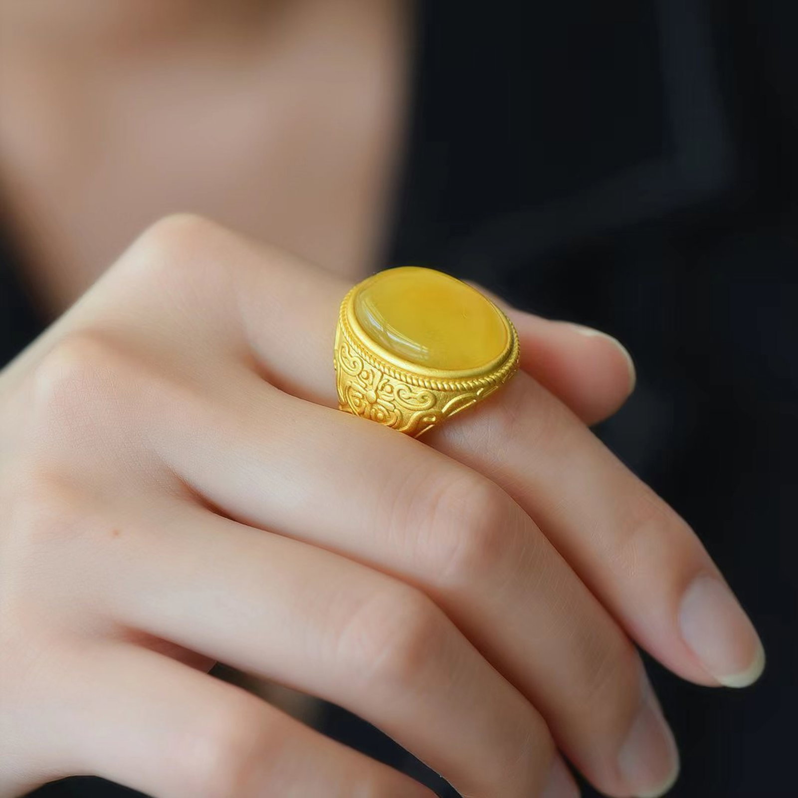 An Exquisite Sterling Silver-Gold Plated Inlaid Amber Ring - 6