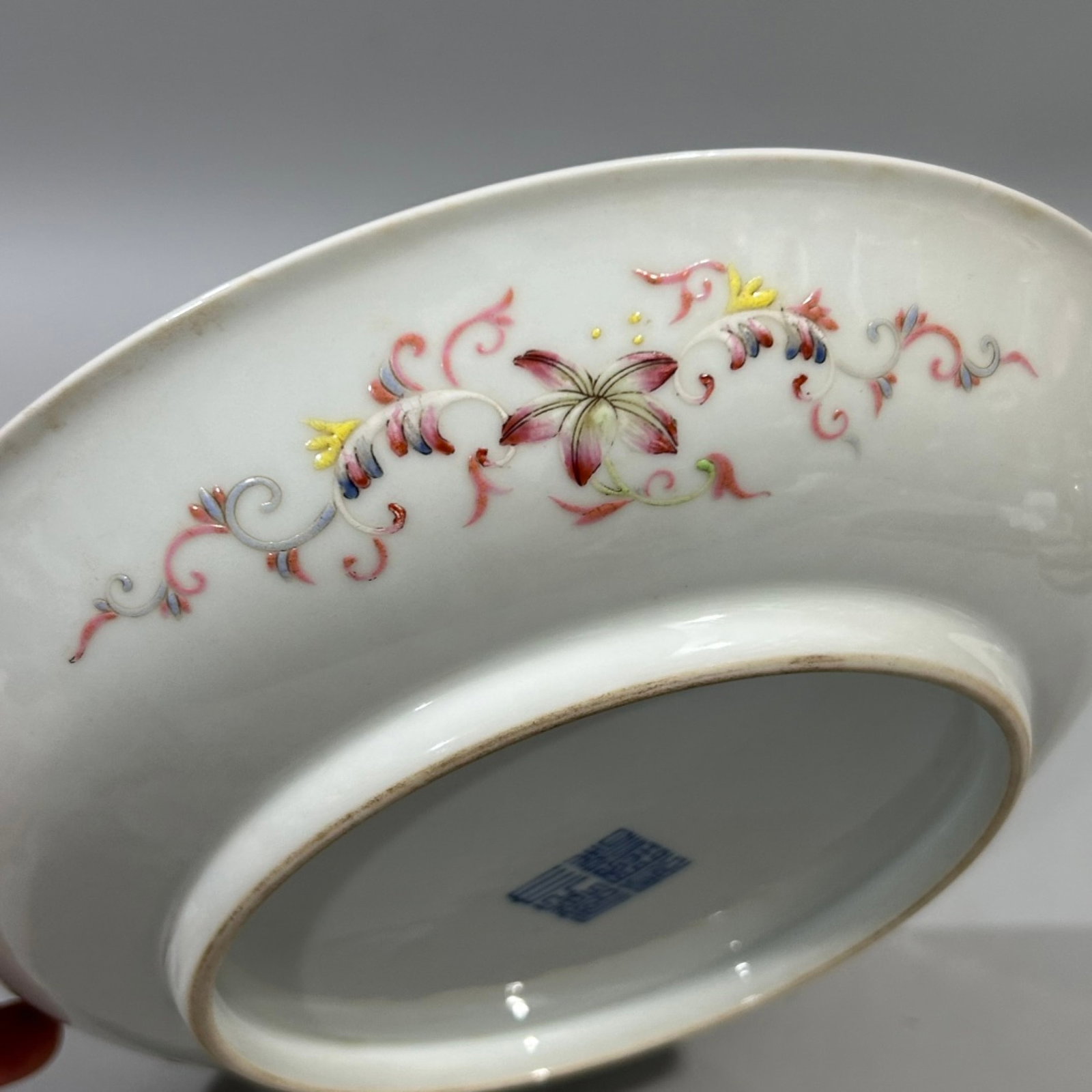 An Exquisite Famille-Rose Xi-Character Lotus Pattern Plate - 5