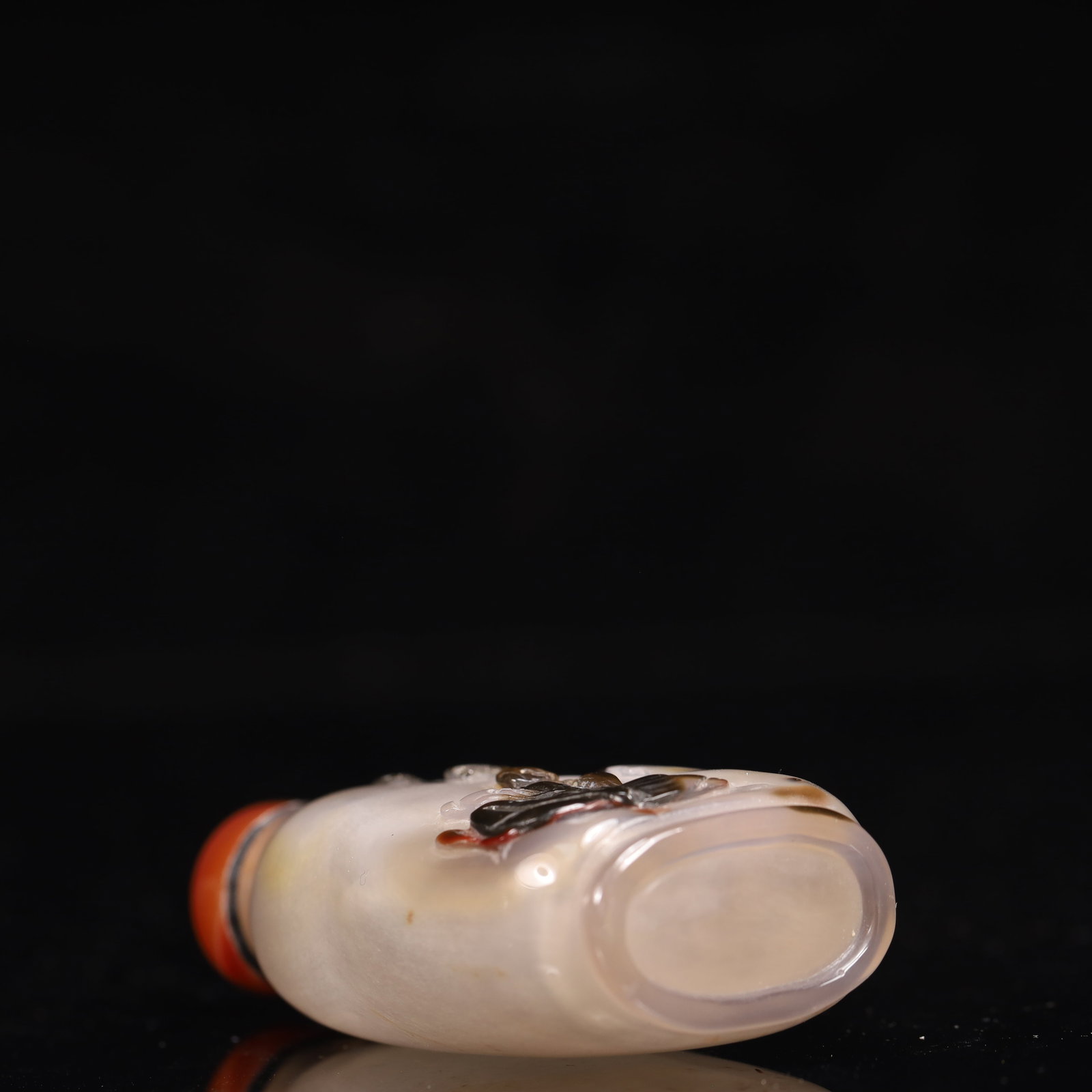 An Exquisite Agate Landscape and Figure Pattern Snuff Bottle - 9
