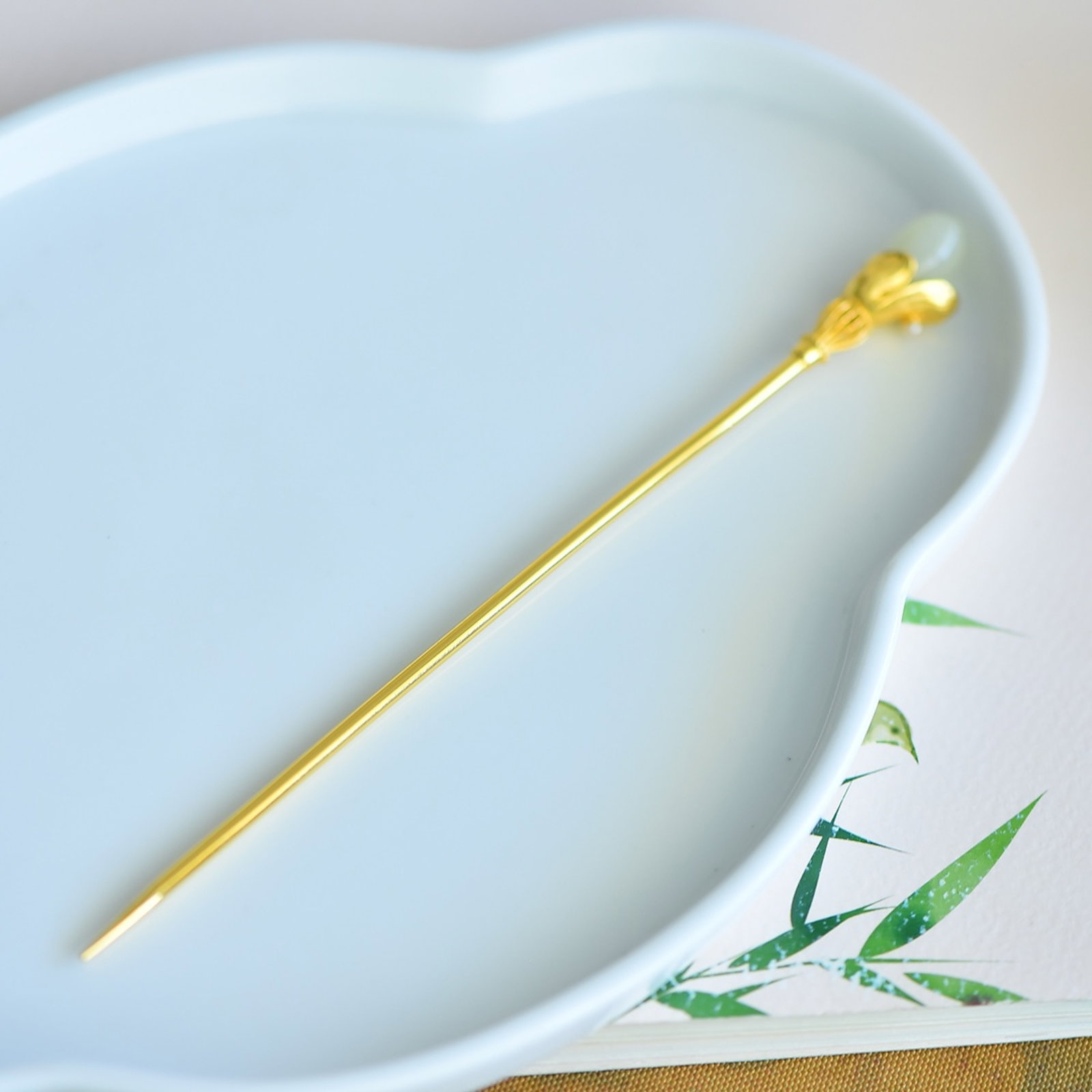 An Exquisite Sterling Silver-Gold Plated Inlaid White Jade Hairpin,Inlaid Diamond - 3