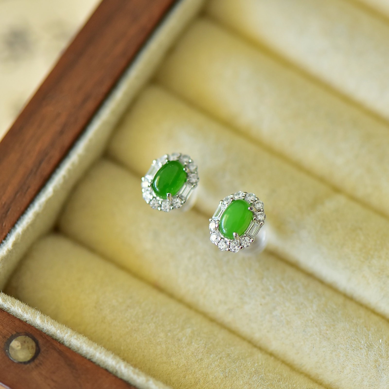 A Pair of Exquisite Sterling Silver Inlaid Jasper Earrings,Inlaid Gems - 2
