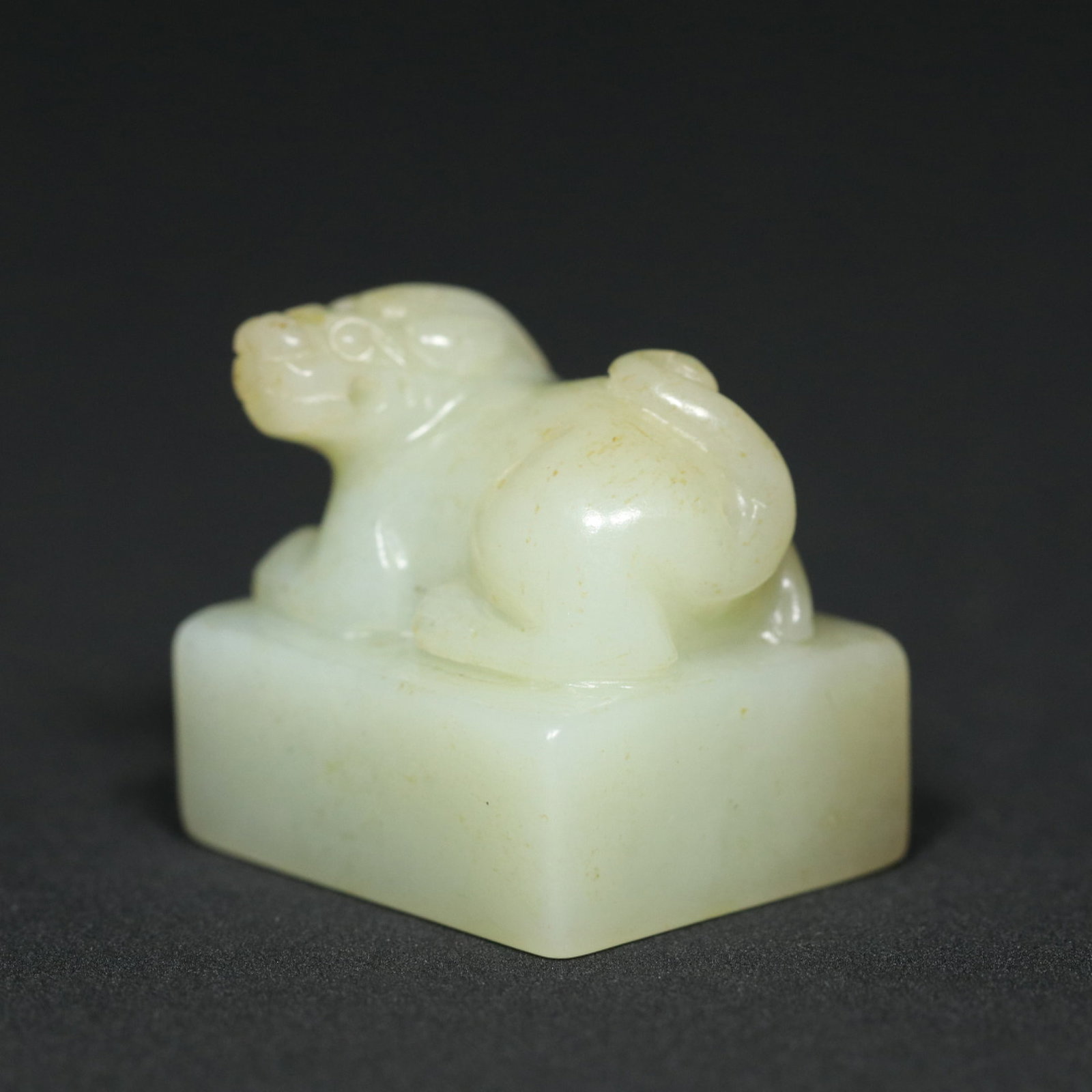An Exquisite White Jade Auspicious Beast Pattern Seal - 3