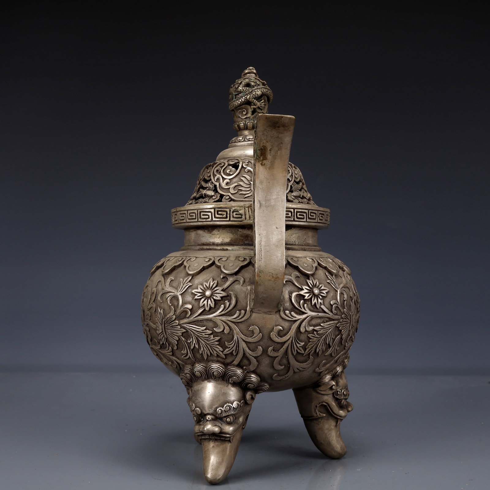 An Exquisite Silver-Plated Bronze Flower Pattern Double-Ears and Tripod Censer - 8
