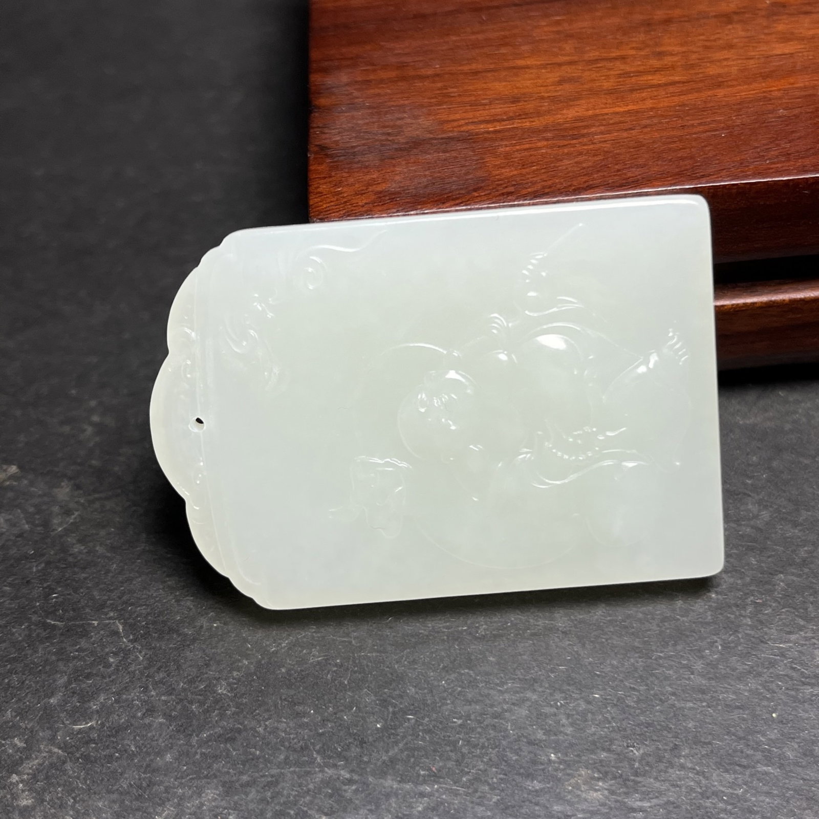 An Exquisite White Jade Statue of Maitreya Buddha Pattern Pendant - 4