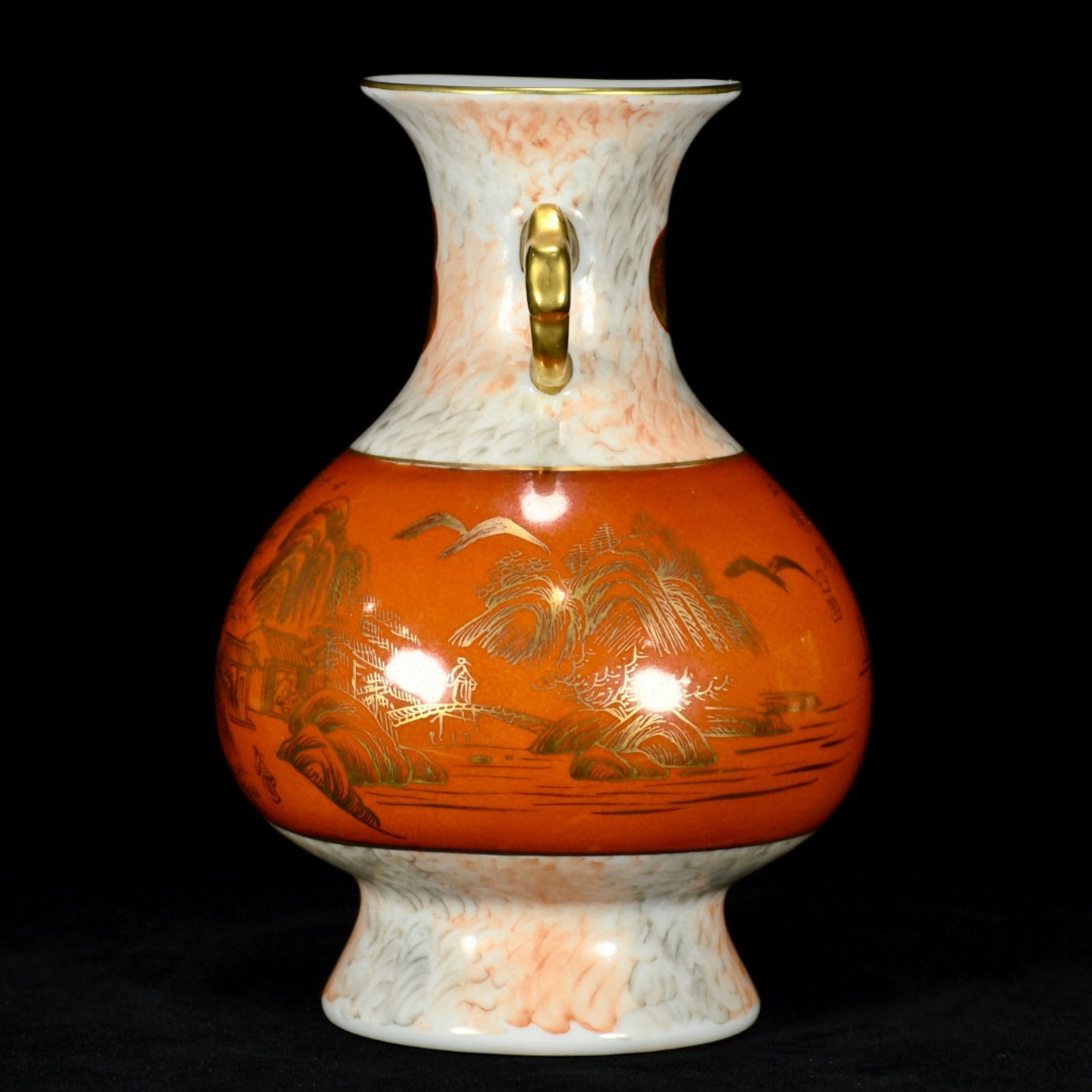 An Exquisite Guan yao Iron-Red Painted Gold Jiacai Landscape and Figure Pattern Double-Ears Vase - 4