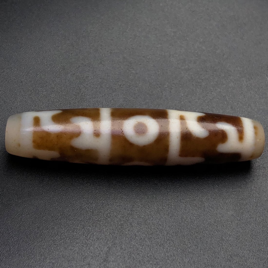 An Exquisite Three Eyes Dzi Bead Pendant - 7