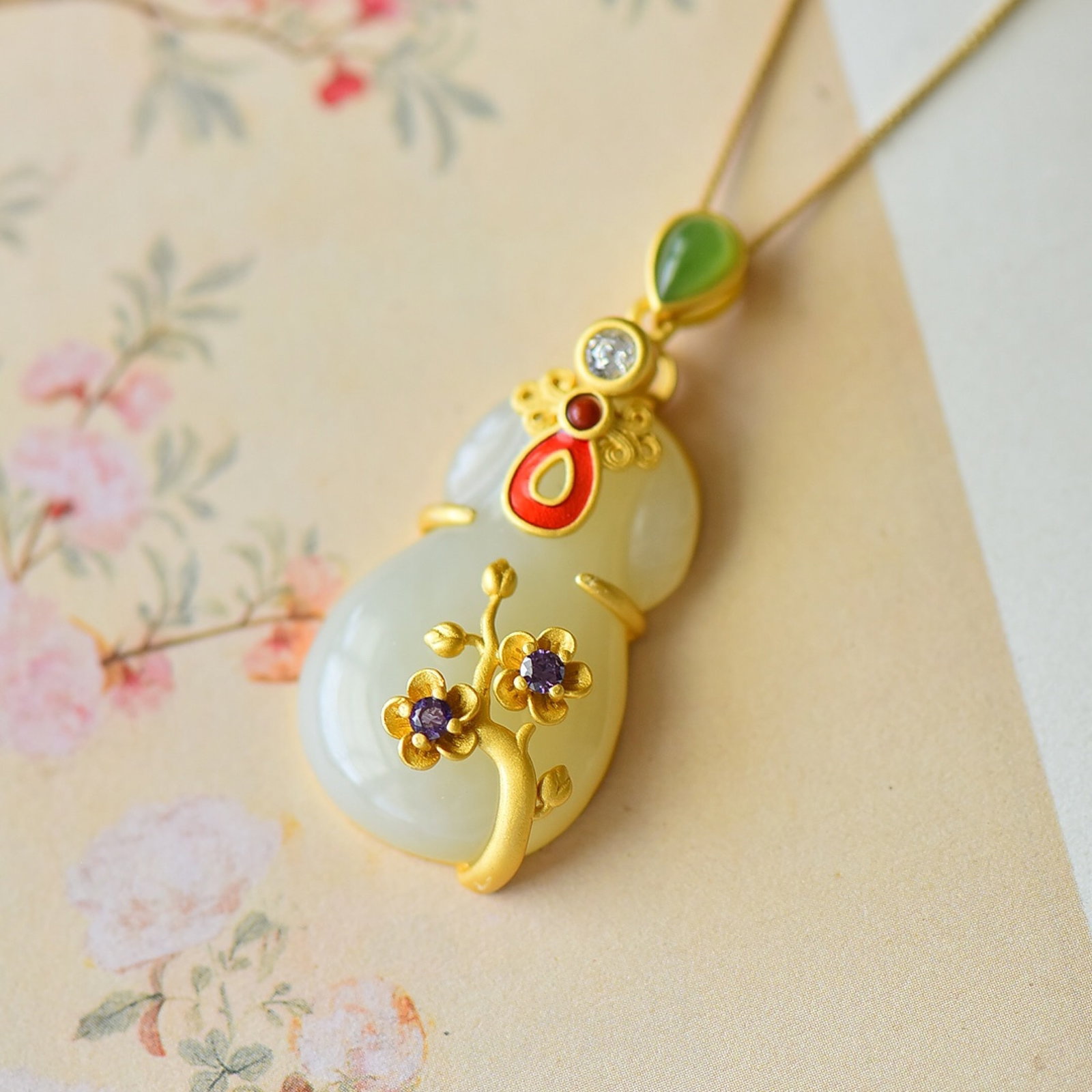 An Exquisite Sterling Silver-Gold Plated Inlaid White Jade Pendant,Inlaid Diamond - 2