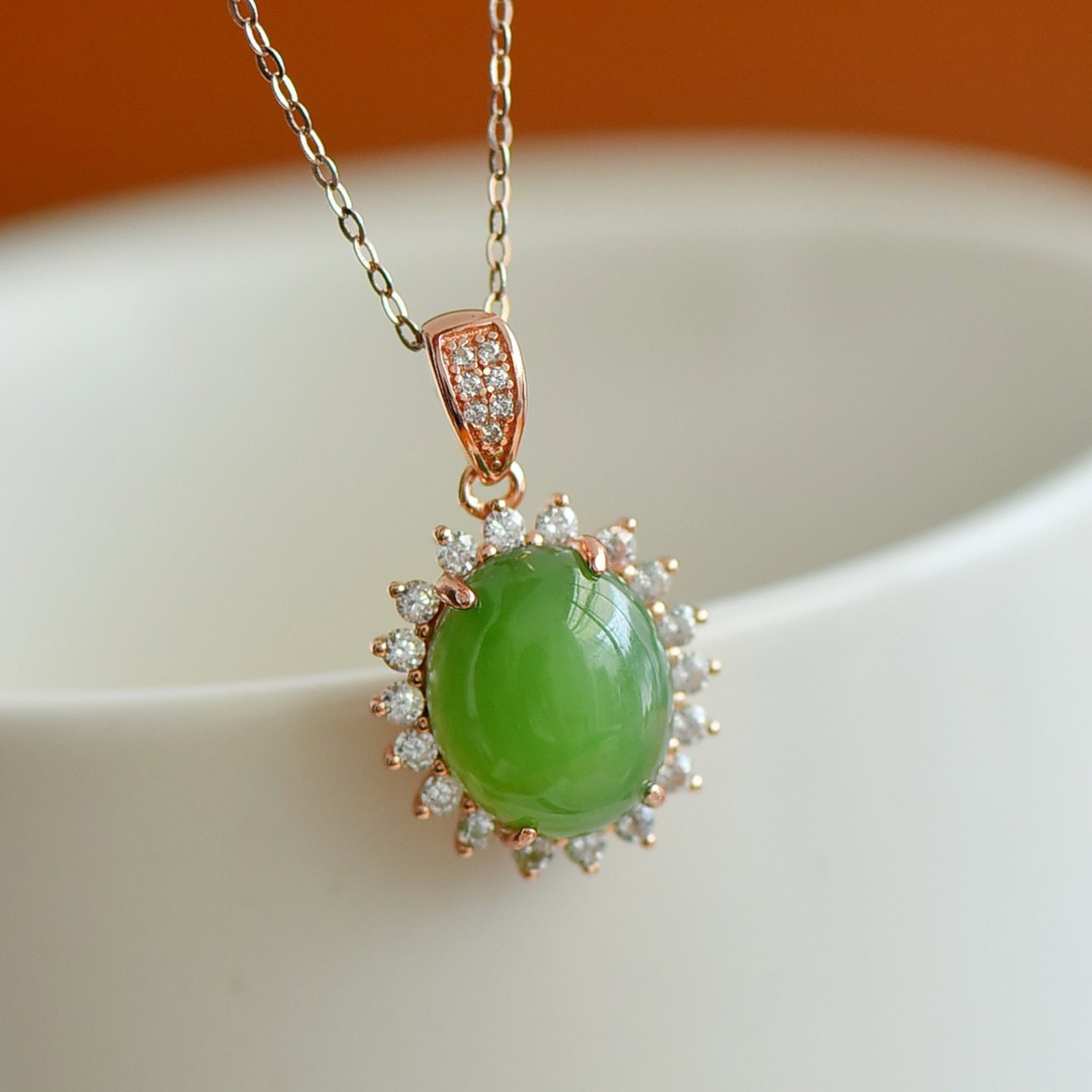 An Exquisite Sterling Silver-Gold Plated Inlaid Jasper Pendant,Inlaid Diamond - 2