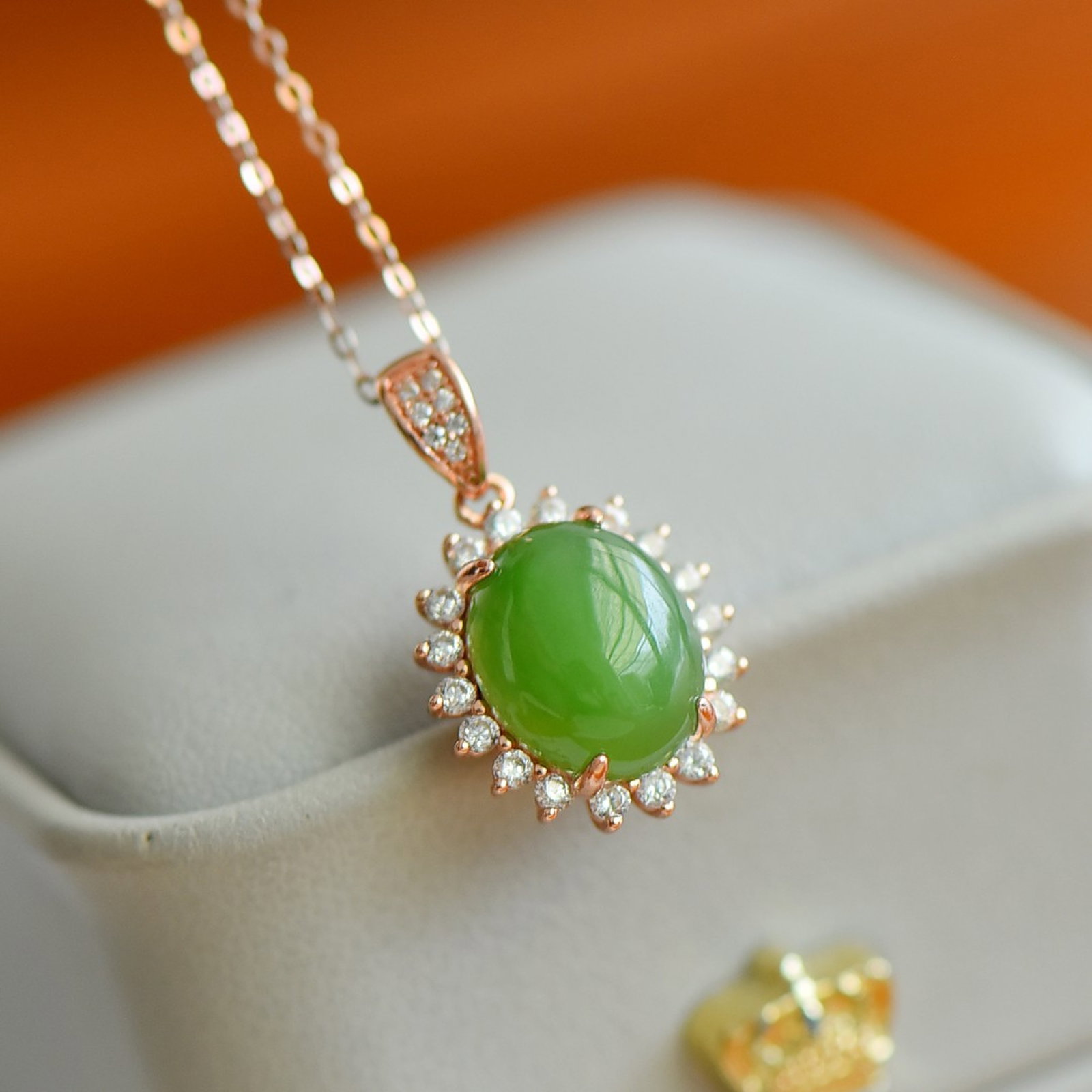 An Exquisite Sterling Silver-Gold Plated Inlaid Jasper Pendant,Inlaid Diamond - 4