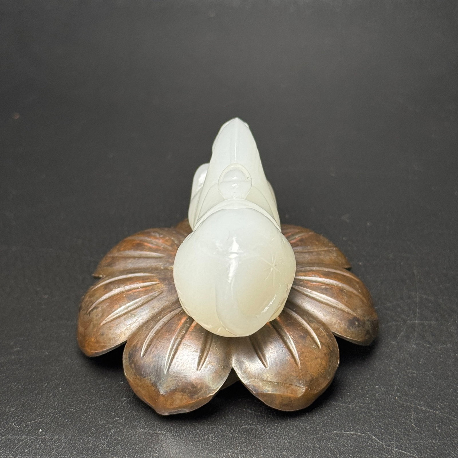 An Exquisite White Jade Horse Pendant - 4