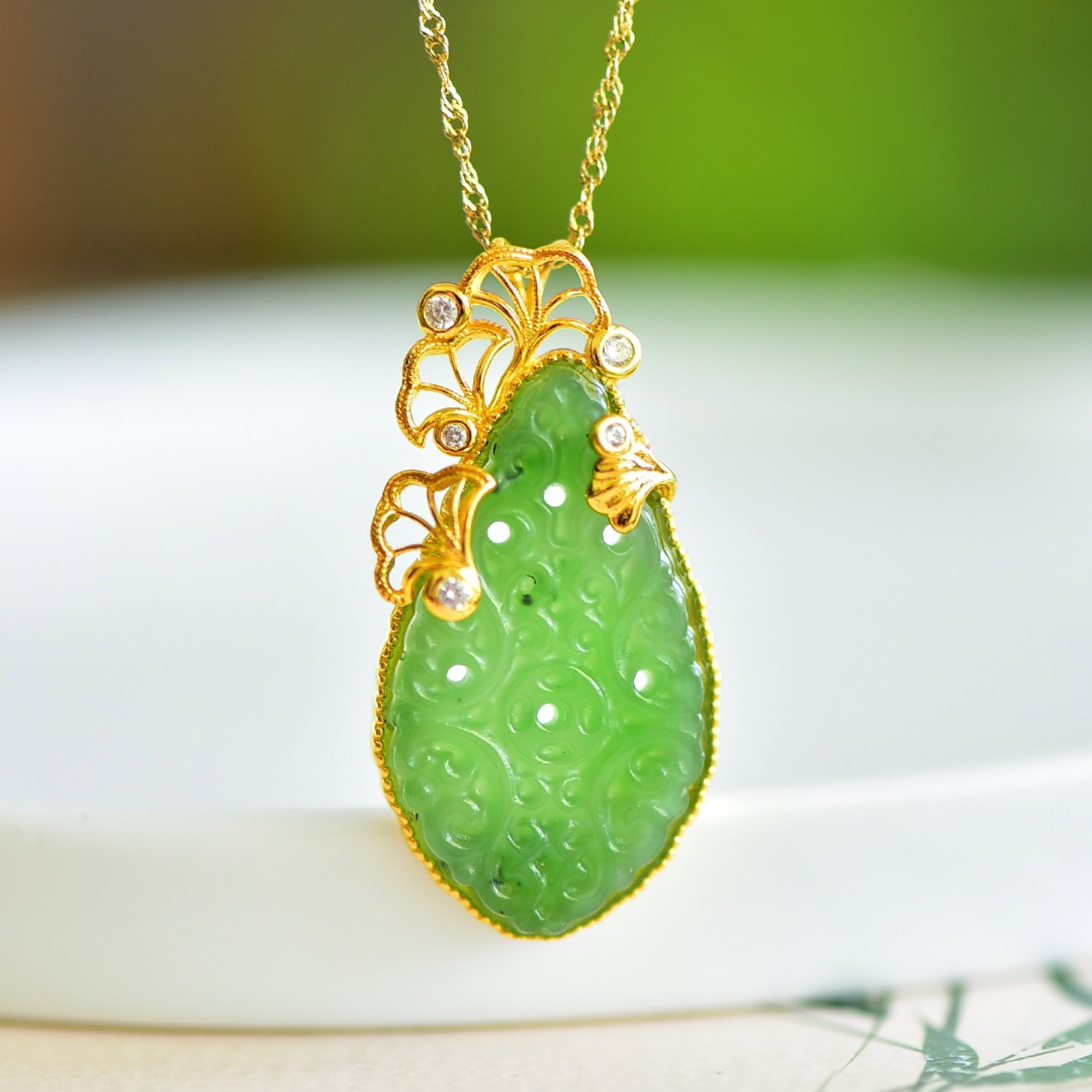 An Exquisite Sterling Silver-Gold Plated Inlaid Jasper Pendant,Inlaid Diamond - 2
