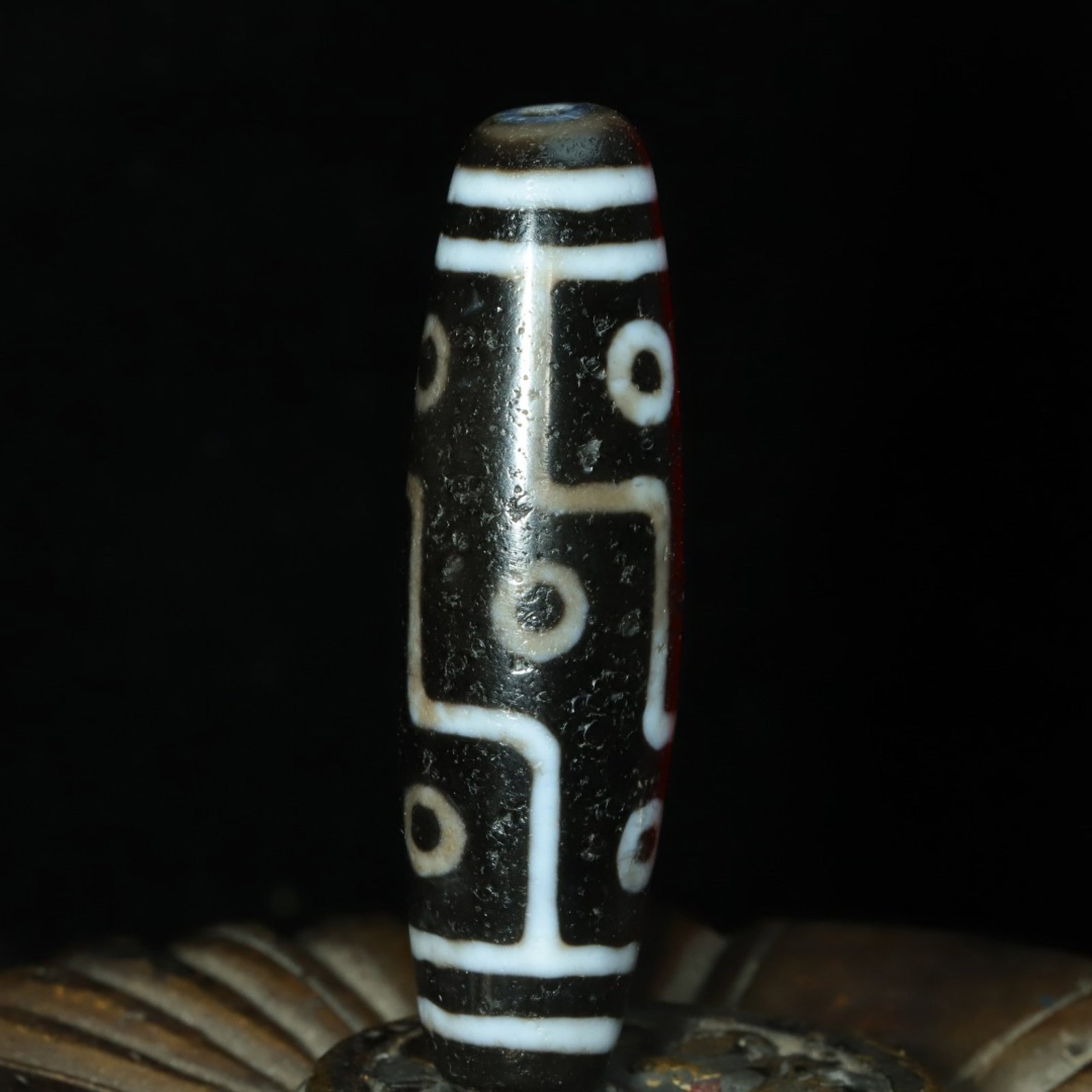 An Exquisite Nine Eyes Dzi Bead Pendant - 4