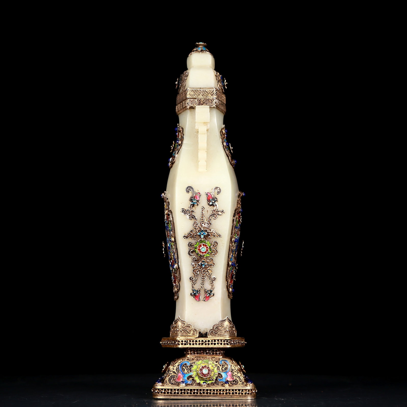 An exquisite white jade covered silver gilt and enamel amphora with lid - 5