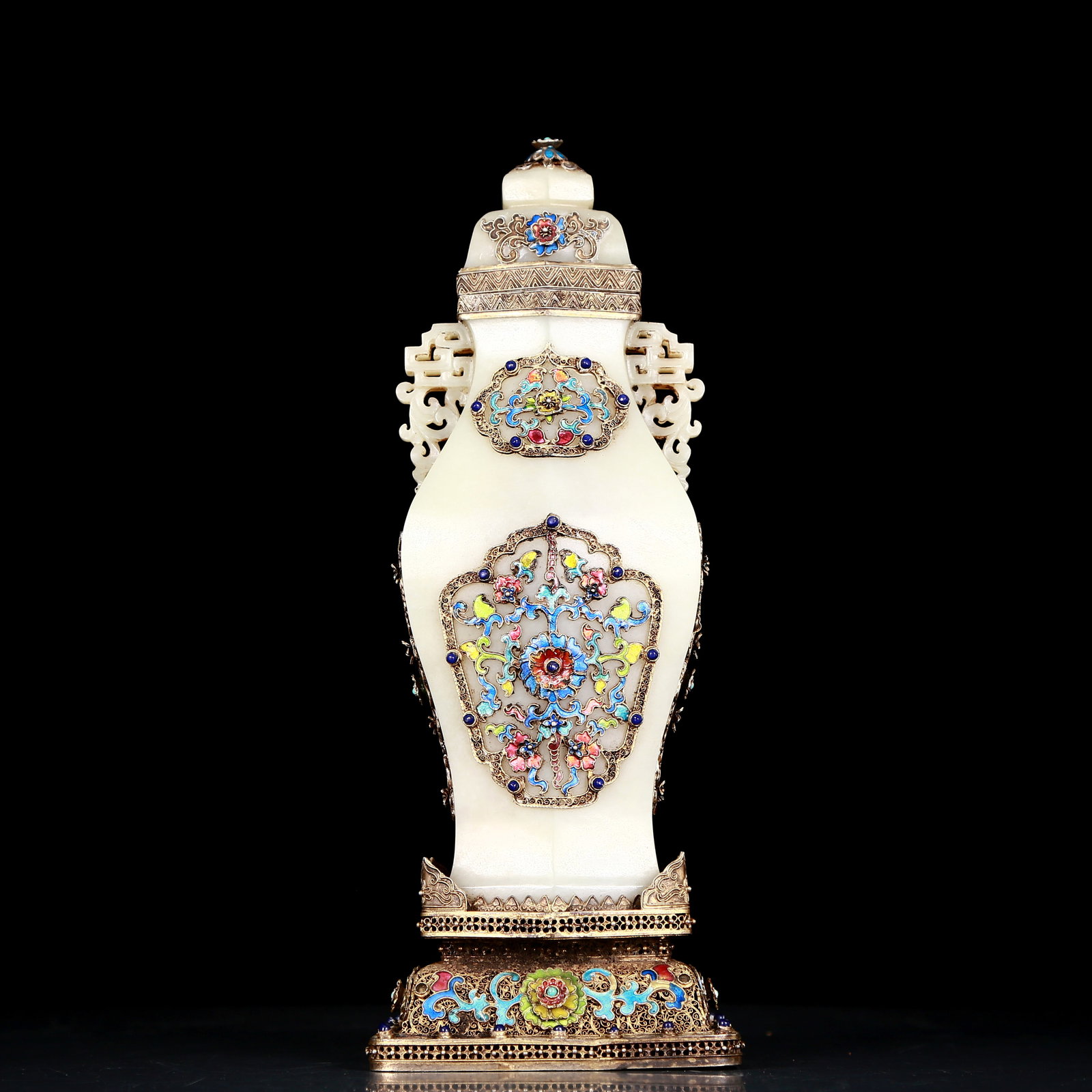 An exquisite white jade covered silver gilt and enamel amphora with lid - 6