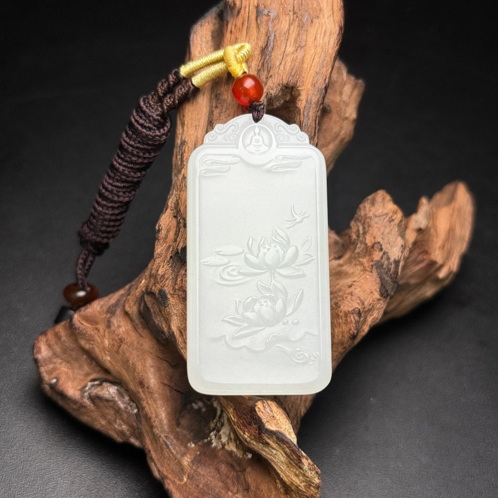 An Exquisite White Jade Statue of Avalokitesvara Pattern Pendant - 3